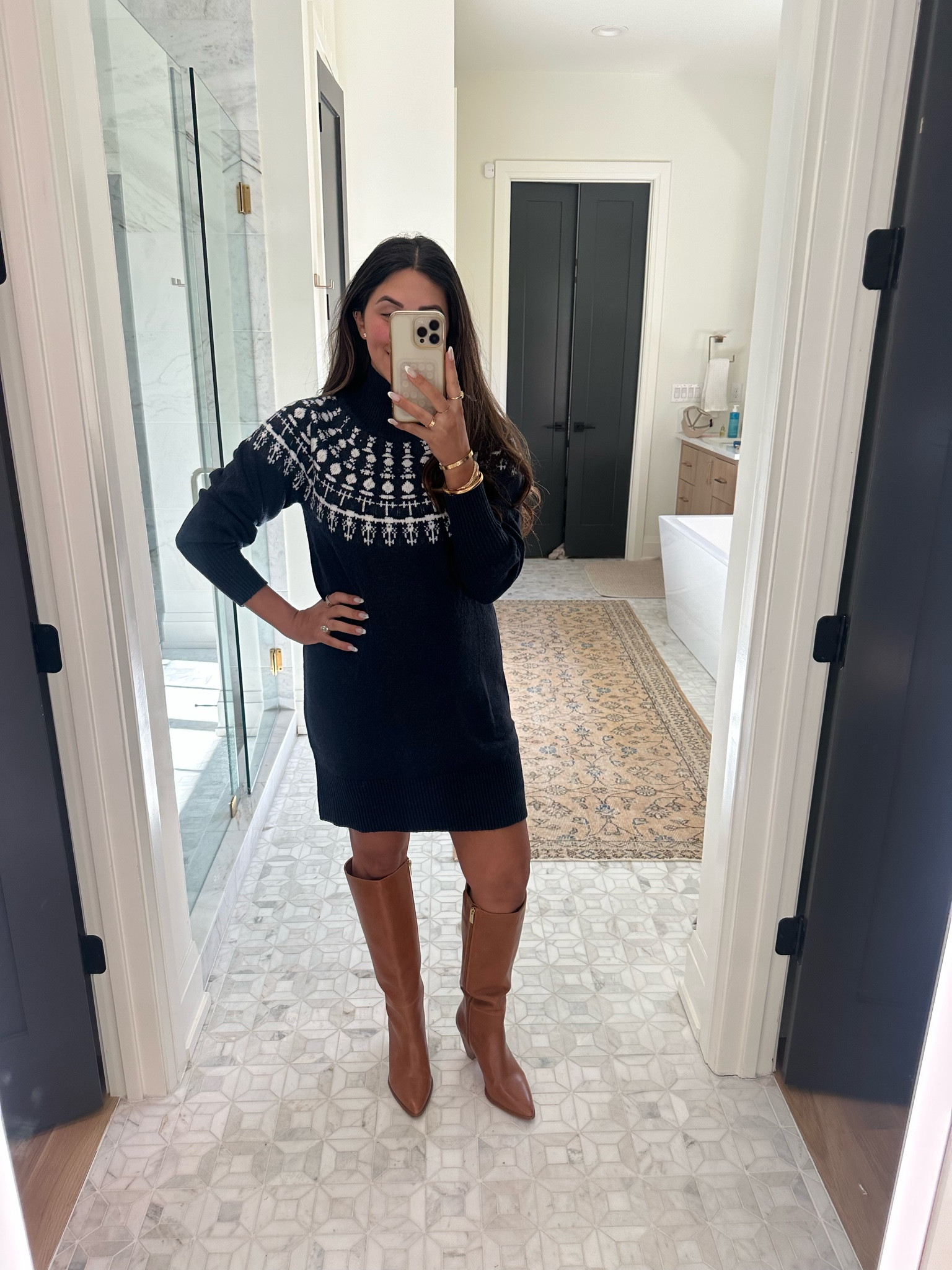 I just got in the cutest fall outfits that I am so excited about. This fair isle sweater is so good and super affordable! 
Size: M

@walmart @walmartfashion #walmartpartner #walmartfashion

Fall outfits, fall style, fall sweaters, outfits with boots, affordable outfit ideas, affordable style 
Dress Up Buttercup 
Dressupbuttercup.com 