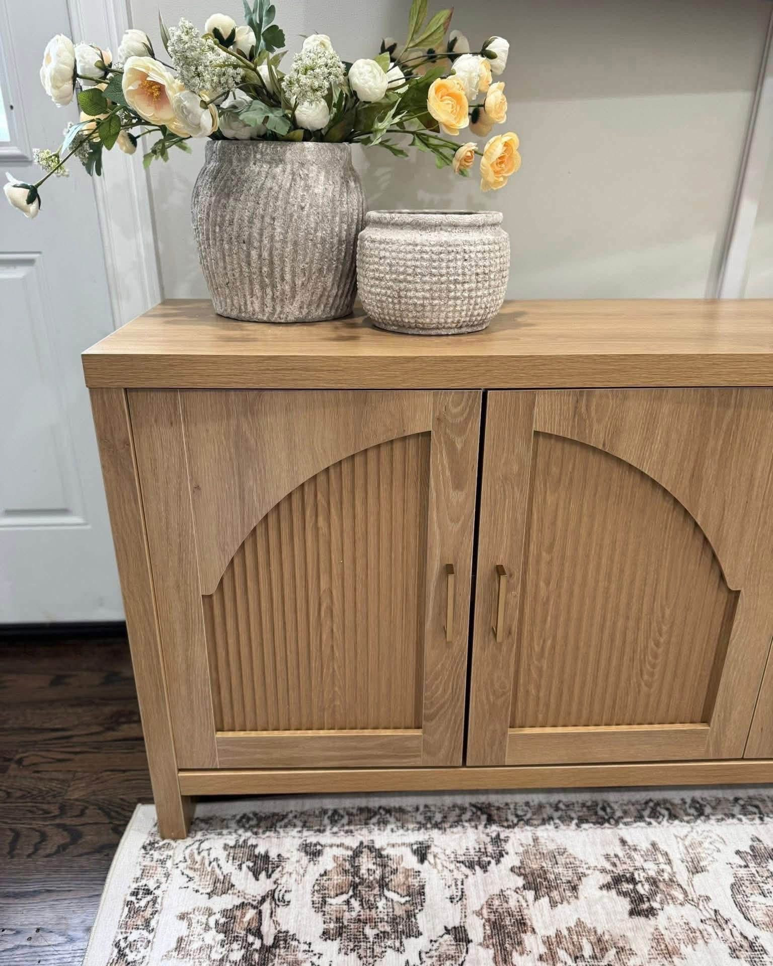 Sideboard inspo, part 3

#LTKdayinmylife #LTKmomlife #LTKHome