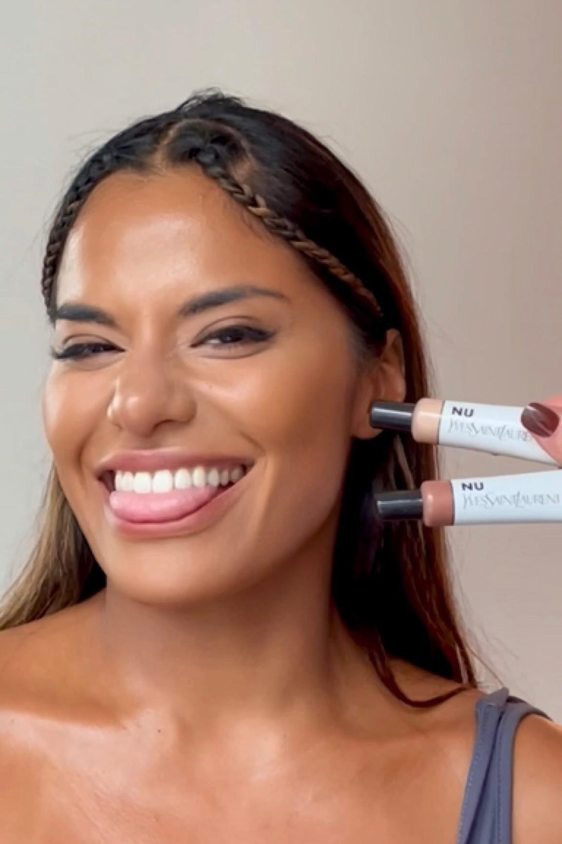 In her mYSLf era - @yslbeauty GET THE LOOK ✨🪩
•
M @campadel_maria
MU @vc_makeupartist
•
#vcmakeup #makeup #makeuptutorial #grwm #summermakeup #summerskin #minimallook #quickmakeup

#LTKBeauty #LTKTravel #LTKStyleTip