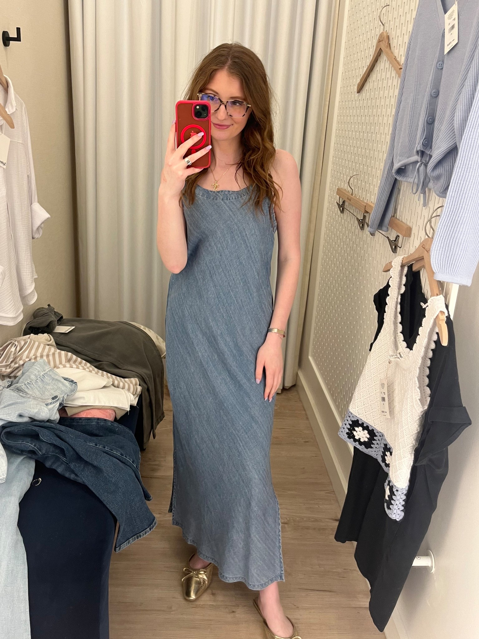 Such a cute midi dress! Wearing an XS

#LTKStyleTip