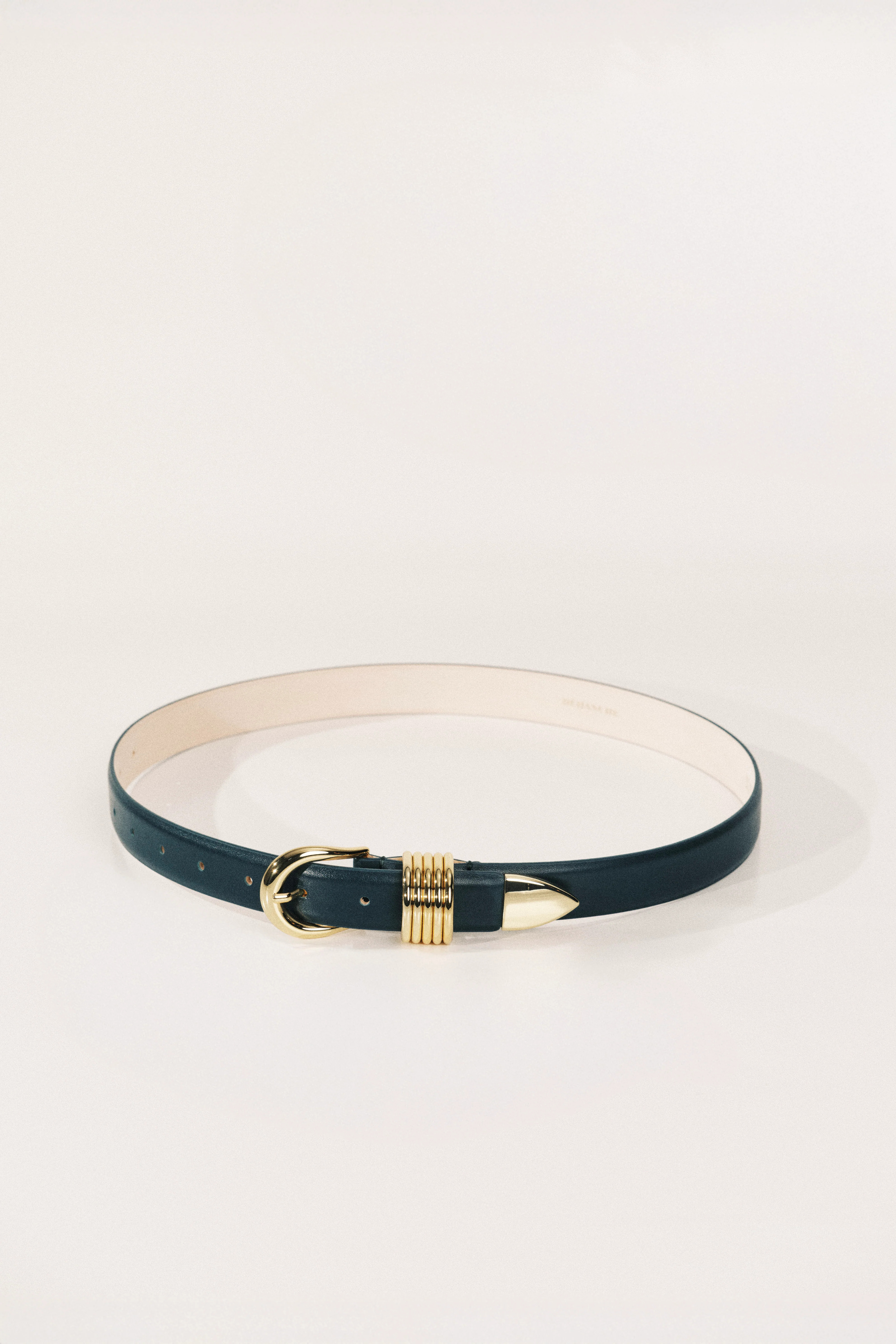 Hollyhock Gold | Déhanche