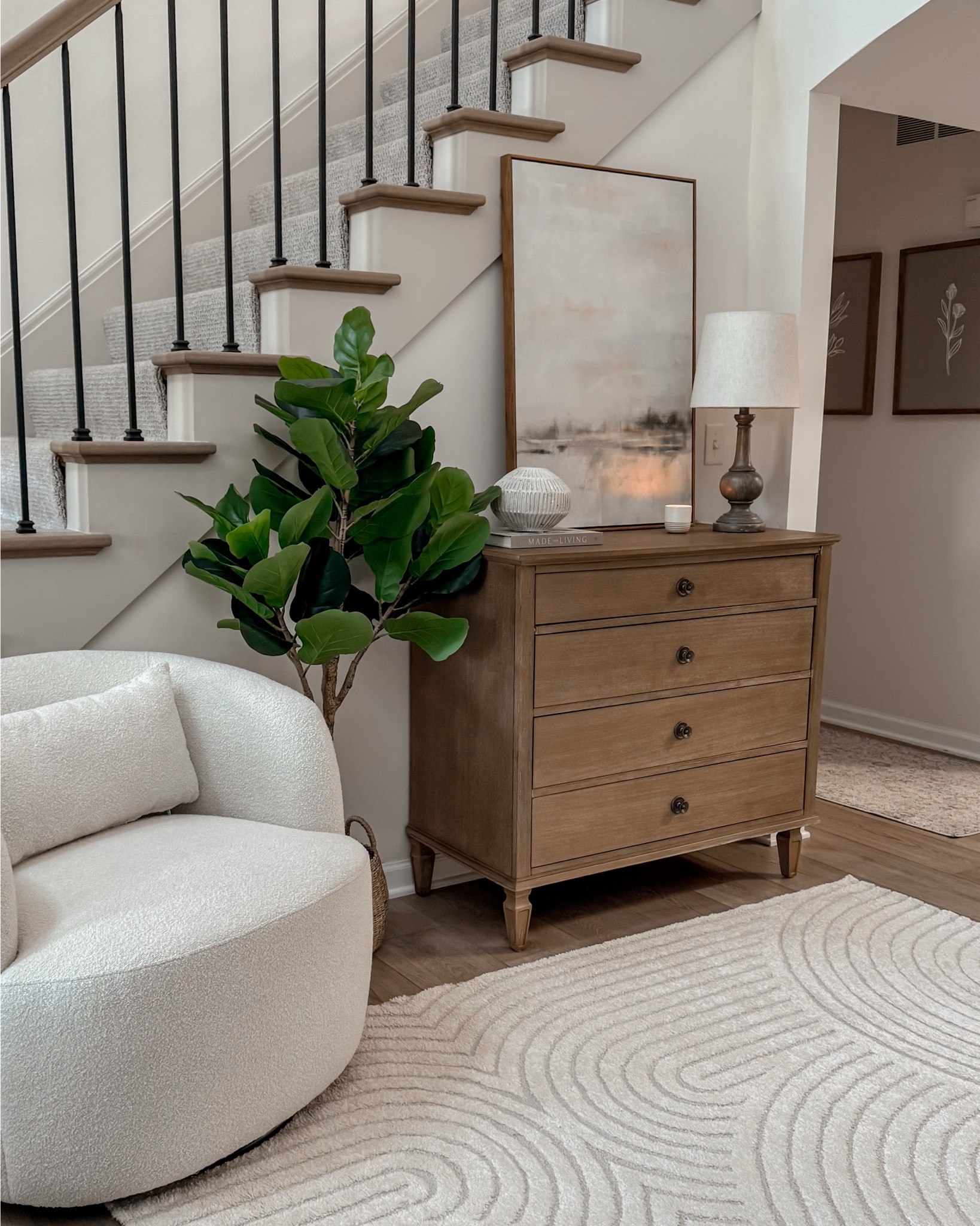 I refreshed my entryway with all @HomeDepot items and I’m obsessed!!! They are having their HUGE Fall Decor Days savings event! Up to 50% off select furniture, decor, rugs & more! Shop now through 9/22!
#TheHomeDepotPartner #TheHomeDepot 

#LTKHome