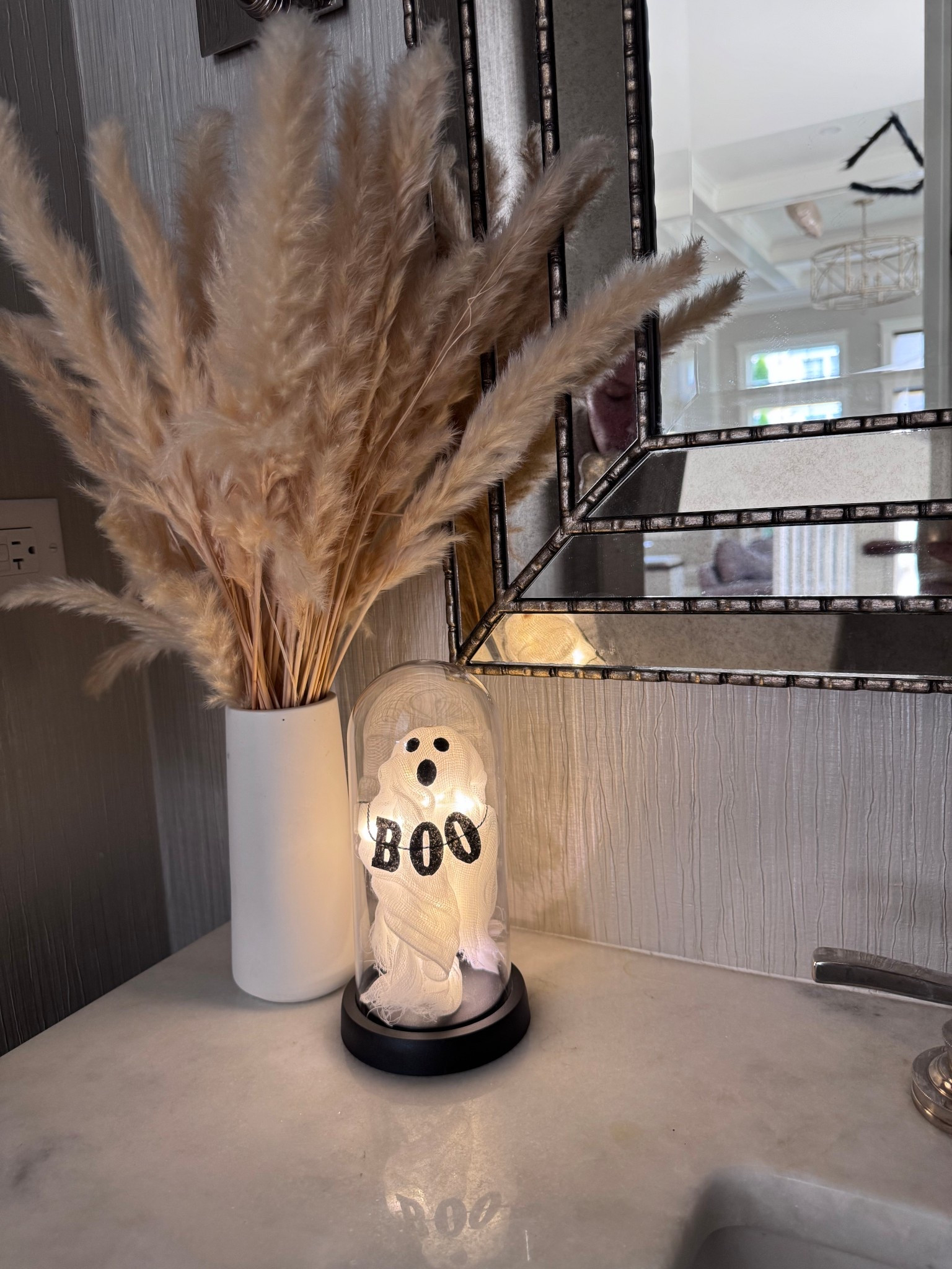 Bathroom decor

Halloween, home style, fall

#LTKSeasonal #LTKHalloween #LTKHome