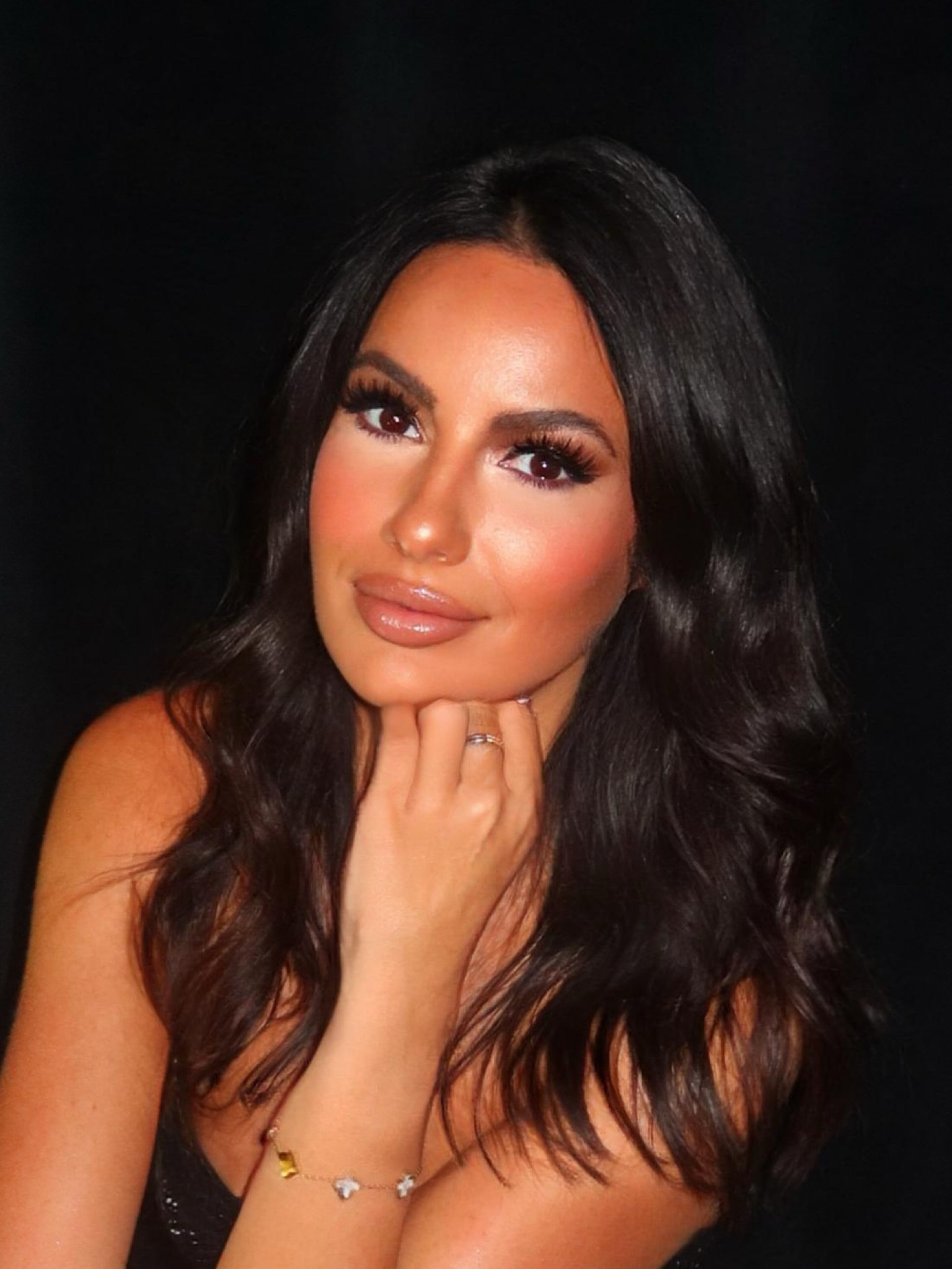 GLAM makeup routine 💄🖤

#LTKStyleTip #LTKTravel #LTKBeauty