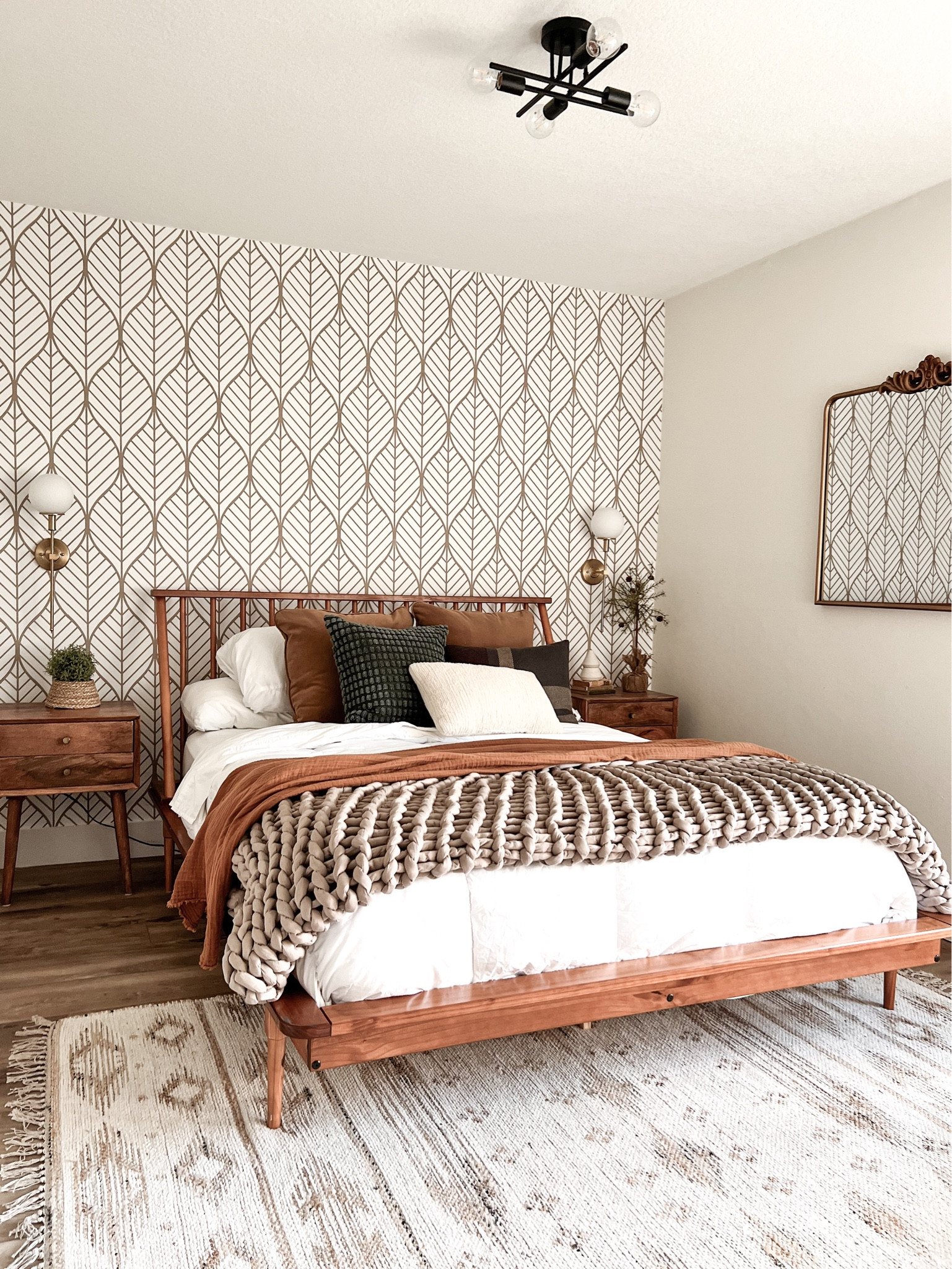 Simply elegant! 

These battery operated wall sconces really elevated the look in this space. This bed is layered with my favorite bedding - ready for our guests!!

#guestbedroom #wallpaper #modernorganic 



#LTKhome