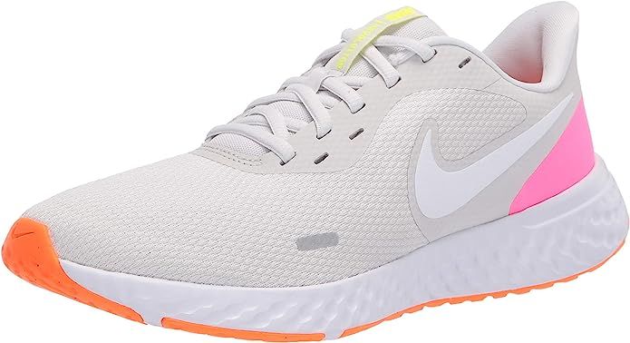 Nike Women's Revolution 5 Running Shoe | Amazon (US)