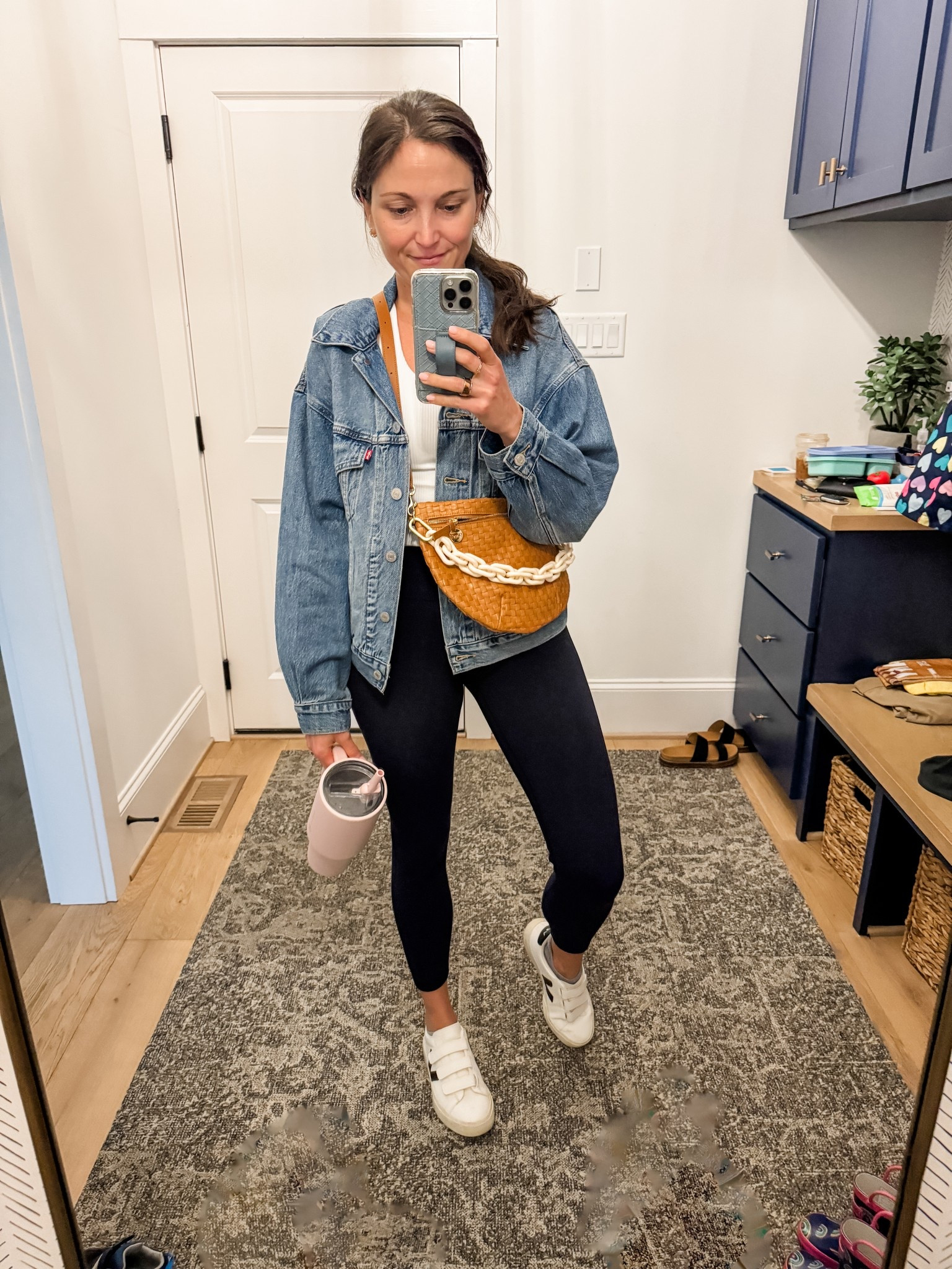 Morning drop off outfit… from working out to running out the door! 🏃🏻‍♀️ 

#LTKSeasonal #LTKFindsUnder50 #LTKActive