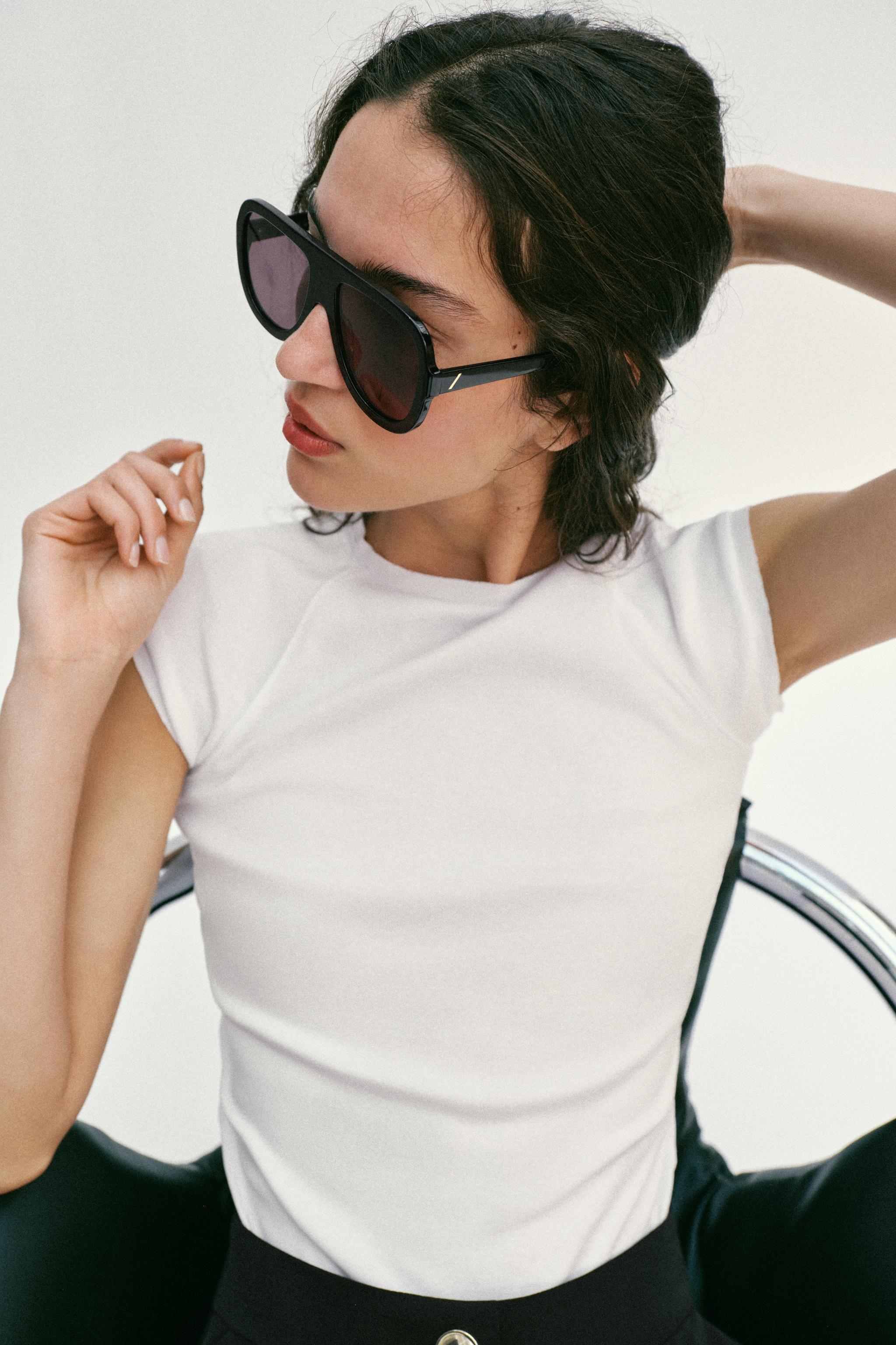 WASHED EFFECT RAGLAN SLEEVE T-SHIRT | Zara US