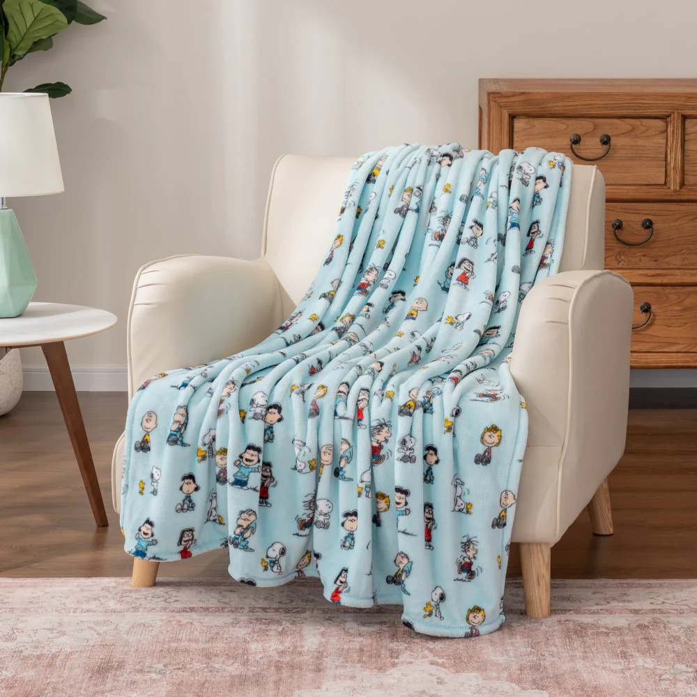 Peanuts® VelvetLoft® Throw | Berkshire Blanket & Home Co.