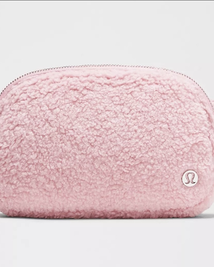 I love the pink! Which one is your favorite!!! These would make a great gift! 

#LTKHoliday #LTKItBag #LTKSeasonal