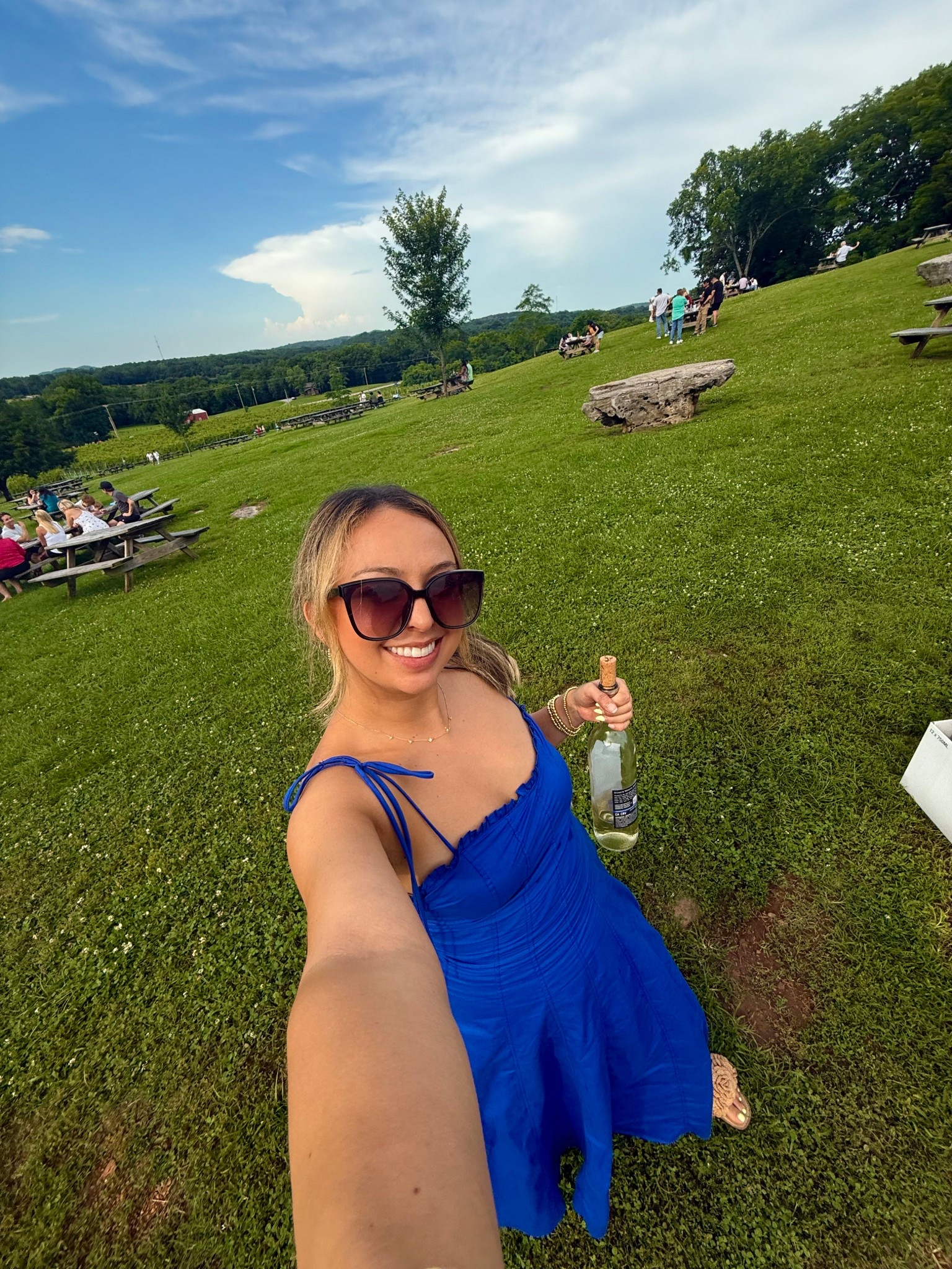 Blue Winery/vineyard dress!!! Size small

Zara code; 3152/217

#LTKPetite #LTKWedding #LTKSeasonal