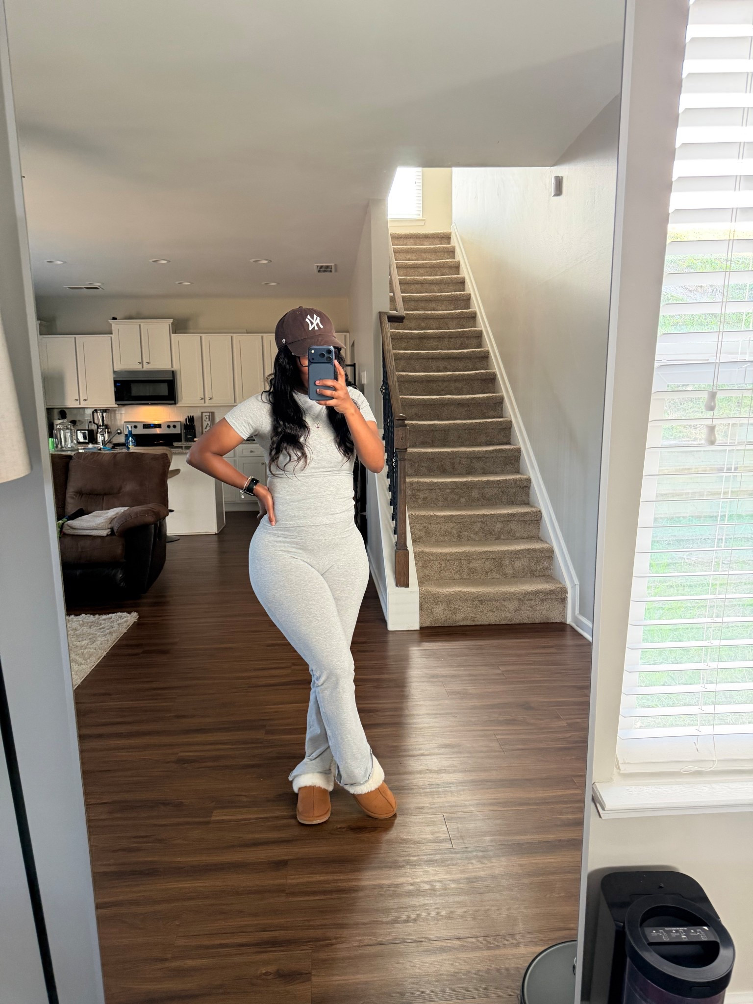 Gray lounge set

#LTKPetite #LTKootd #LTKOver40