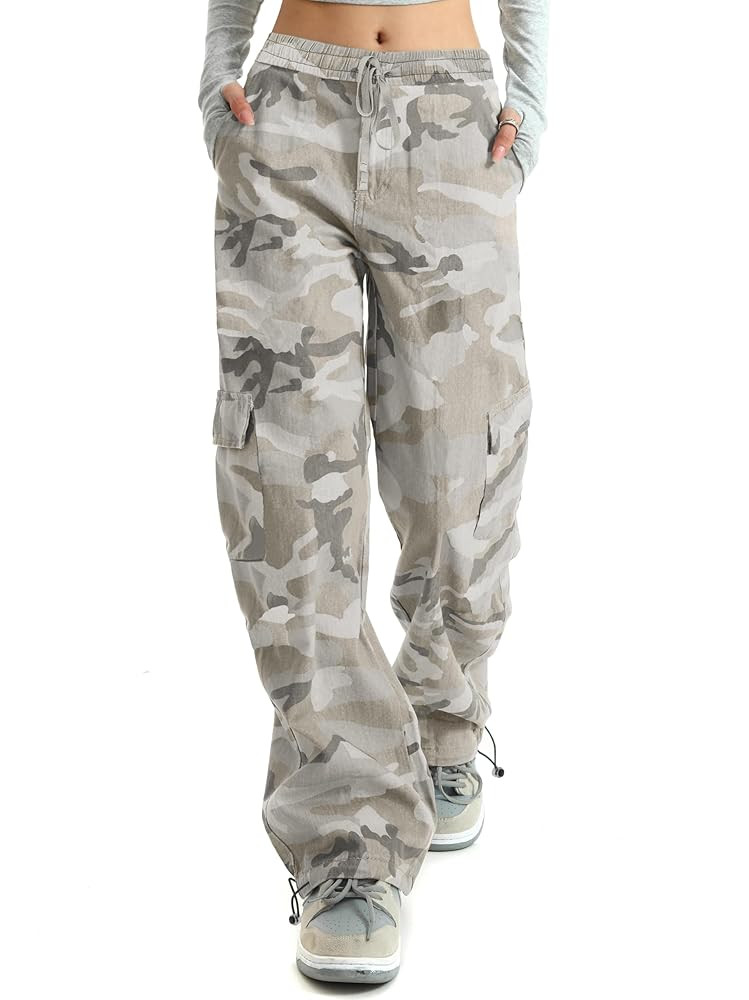 HVEPUO Camo Pants Women High Waisted Wide Leg Casual Y2K Camoflage Cargo Pants Baggy Elastic Wais... | Amazon (US)