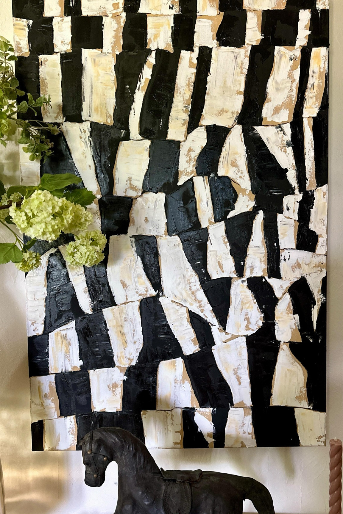 This beautiful textural piece is headed to its new home in Austin, TX. If you’re looking to elevate your home decor and add texture and color, think about commissioning an original piece. You can visit my shop, link in bio.

#originalart #oiloncanvas #oilartist #abstractpainter #abstractpainting #checker #checkered #bespoke #handmade #okcartist #modernorganic #wallart #walldecor