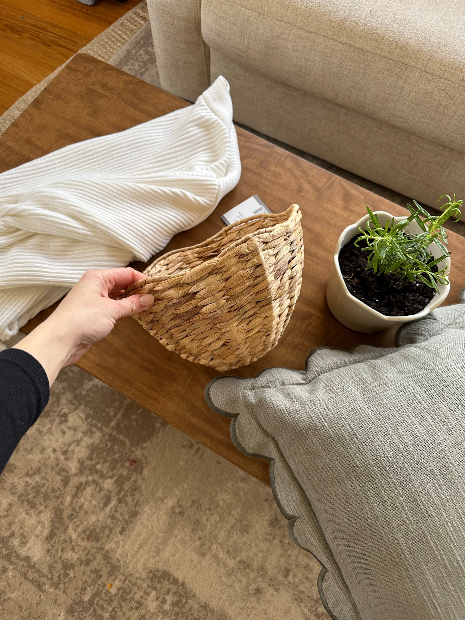 Spring Walmart finds 🐰🌼🌿

#LTKSpringSale #LTKHome #LTKSeasonal