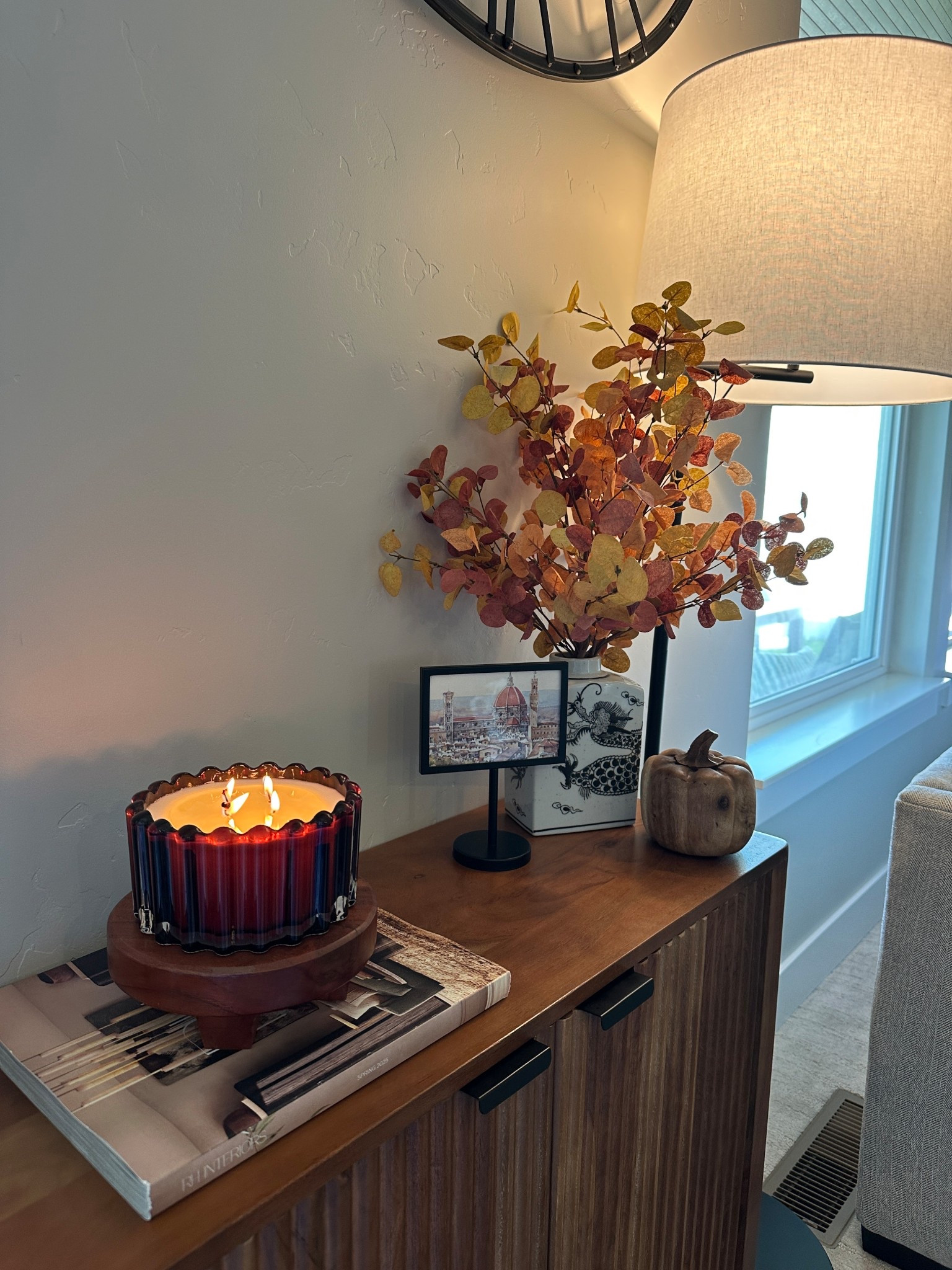 Fall candle that isn’t pumpkin or apple! Faux fall leaves 

#LTKSeasonal #LTKHome