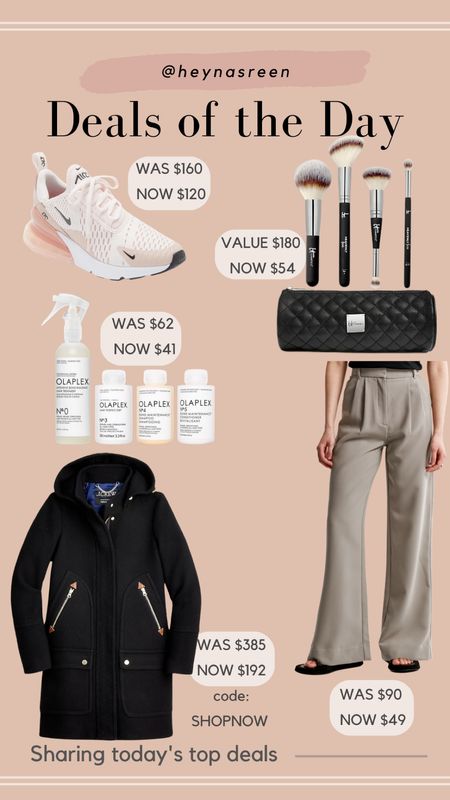 Daily deals on Nike sneakers, IT Cosmetics brush set, Abercrombie sloane pants, Olaplex set, J.Crew parka 

#LTKsalealert #LTKCyberWeek