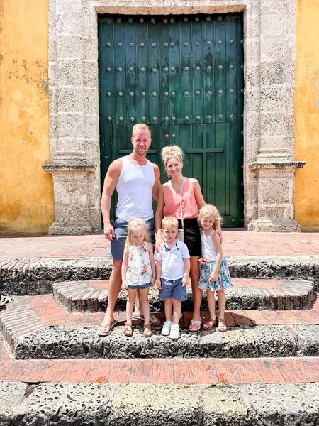 Travel family pictures & outfits

#LTKkids #LTKfamily #LTKtravel
