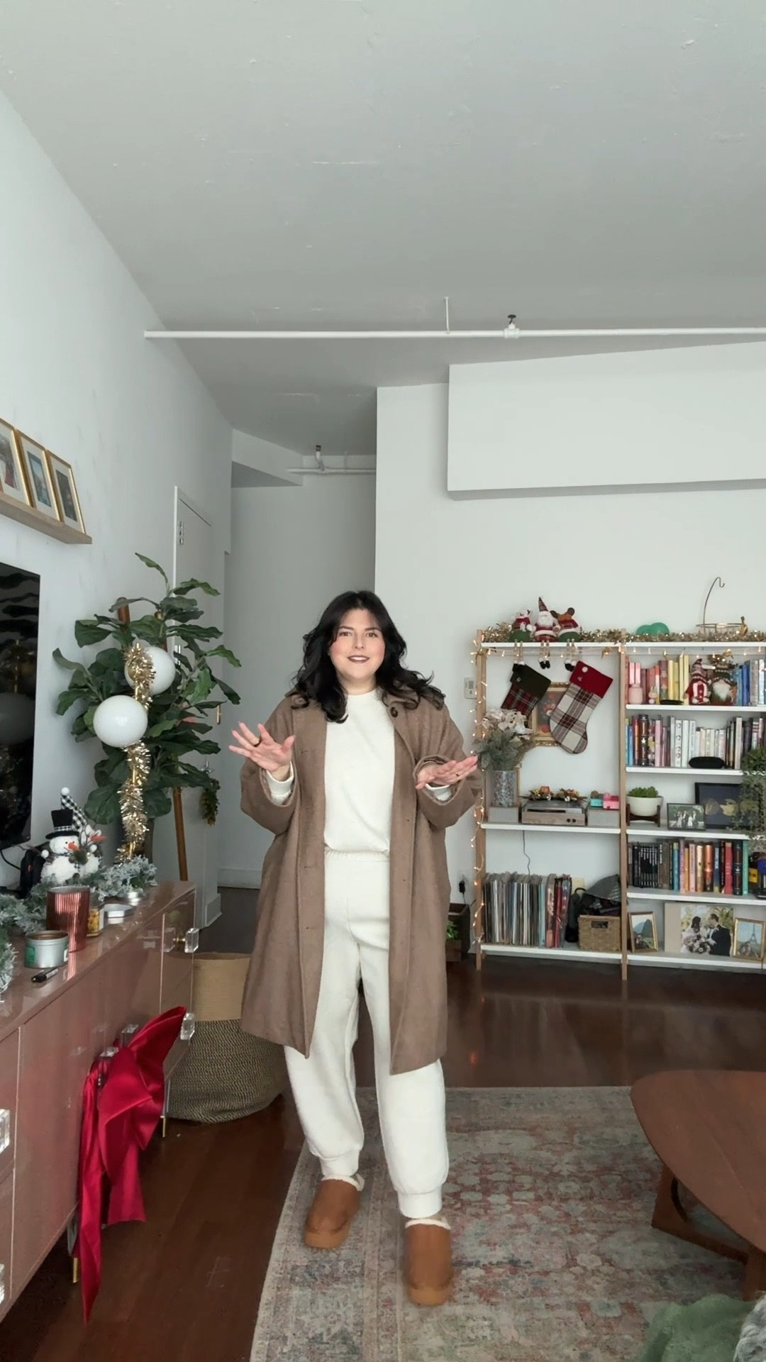 I may dress up a lot, but being in cozy sweatpants is my daily uniform. The oatmeal color set is the bounce fleece and it’s so soft!! These are on sale too  

#LTKPlusSize #LTKSaleAlert #LTKselfcare