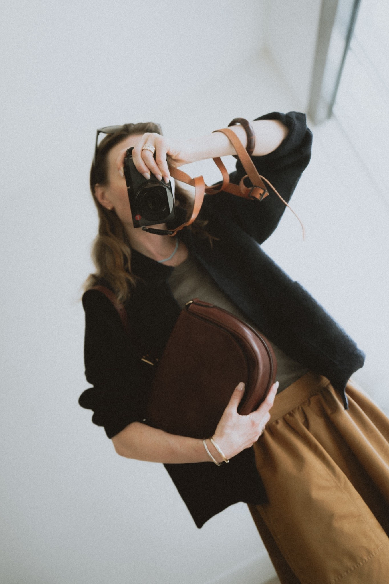 A-line skirt + cardi + saddle bag 🙌

#LTKSeasonal #LTKStyleTip #LTKWorkwear