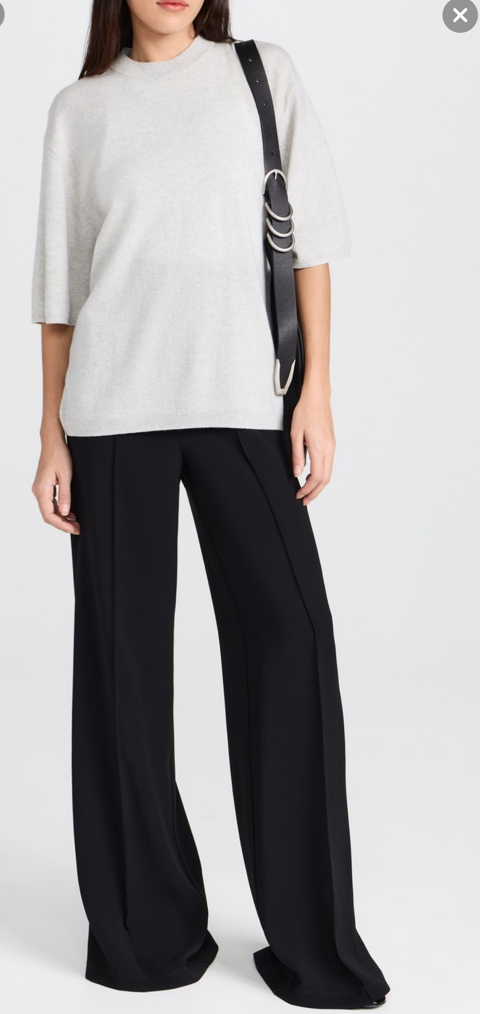 Comfortable chic look 🩶✔️

#LTKSeasonal #LTKtravel #LTKstyletip