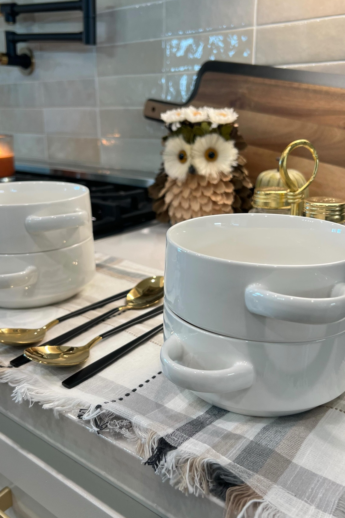 If manifesting fall temps can be a thing, then surely my creamy chicken tortellini soup will do the trick! 

But for real, we’re ready for soup weather! Especially now that I have my new porcelain soup bowls from @sweesedotcom …these beauty’s are perfect for soup nights! The kids said they love the handles on the side the best; I just love how sleek they are, and they stack beautifully. 

Go get you some Sweese bowls and let’s manifest autumn 🍂 together! Comment SOUP and I’ll send you the link for these. 

#fall #fallweather #ad #kitchensofinstagram #soupweather #custom #customhome #customkitchen #texas #october