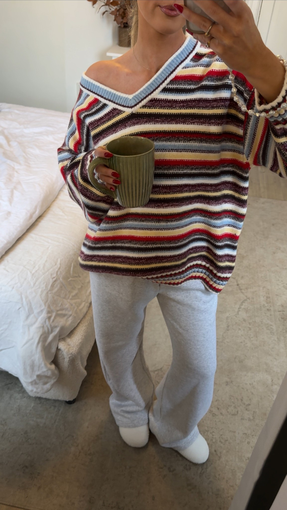 Sweater color way is currently sold out but linked the exact sweater in a different color! Wearing a large. The sweats are a size medium and SO soft!

#LTKCyberWeek #LTKHoliday #LTKGiftGuide