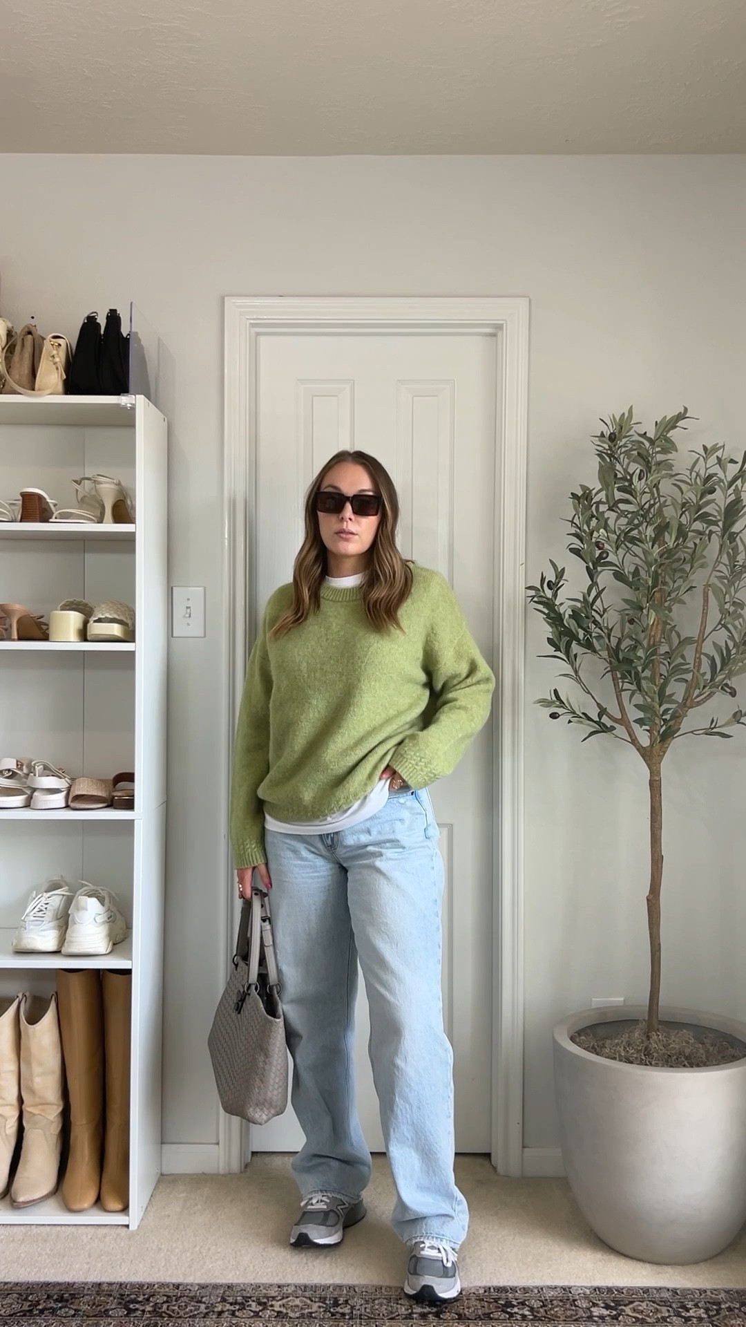 cozy sweaters, jeans +sneakers... can't go wrong with this easy fall outfit combo 🥰⁠

Sweater M/6 
Tee M 
Jeans 28L curve love 
⁠.⁠
.⁠
.⁠
.⁠
capsule wardrobe, neutral style, minimalistic aesthetic fashion, aesthetic style, fashion style, streetwear style, Pinterest girl, Pinterest aesthetic, Pinterest style, casual style, fall style, fall outfits, cute fall style, effortless chic, outfit inspo. #falloutfitideas #fashioninspired #pintereststyle #pinterestoutfit 

#LTKstyletip #LTKSeasonal #LTKfindsunder100