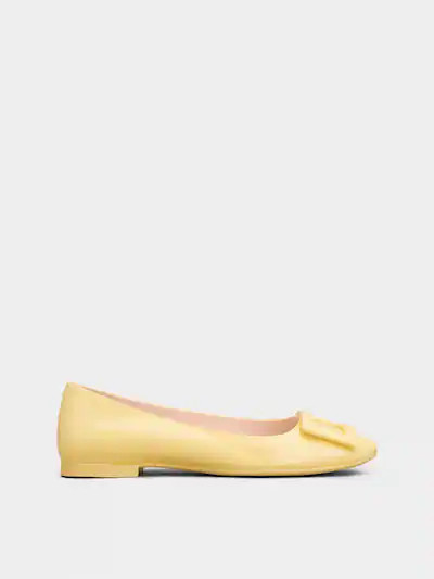 Roger Vivier - U Look Ballerinas in patent leather, YELLOW, 38.5 - Shoes | Roger Viver US