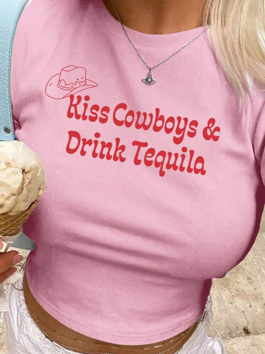 SHEIN MOOSTA Women's Y2K Pink Slogan Cowboy Western Style Cropped T-Shirt For Summer Kiss Cowboys... | SHEIN