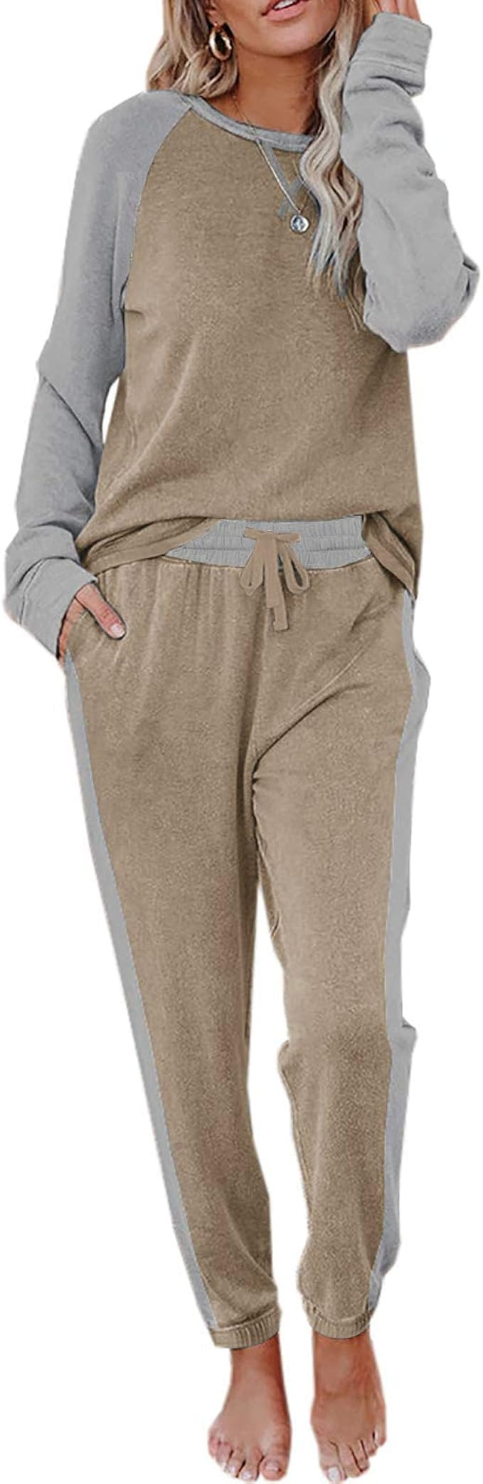 Ekouaer Women's Sweatsuits Sets Long Sleeve 2 Piece Outfits Set Soft Tracksuit Jogger Set with Po... | Amazon (US)