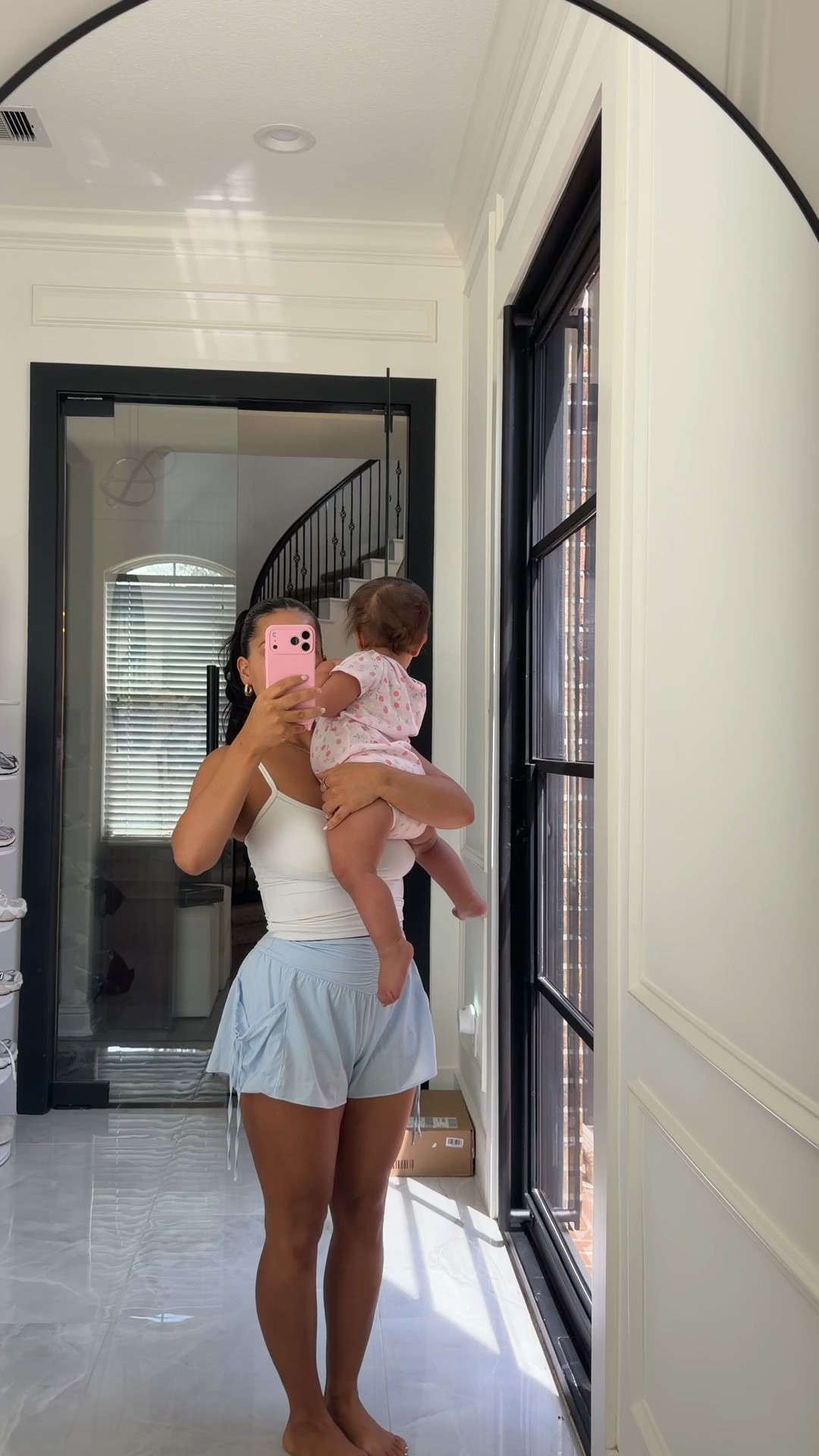 Walk outfit of the day

Running shorts
Flowy shorts
Aerie 
Mom ootd
Everyday style 
Causal outfit

#LTKmomlife #LTKfitnessgoals #LTKgrwm