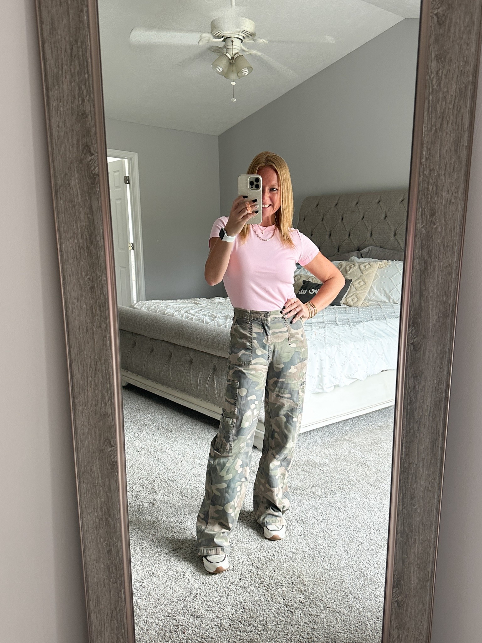 Walmart camo pants for the win.
Pants- XS
Top- XS

#LTKPetite #LTKFindsUnder50 #LTKOver40