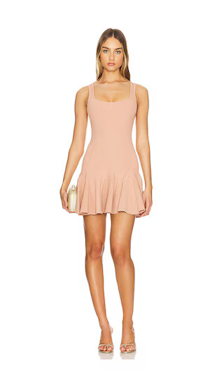 Revolve, Apparel & Fashion | Revolve Clothing (Global)