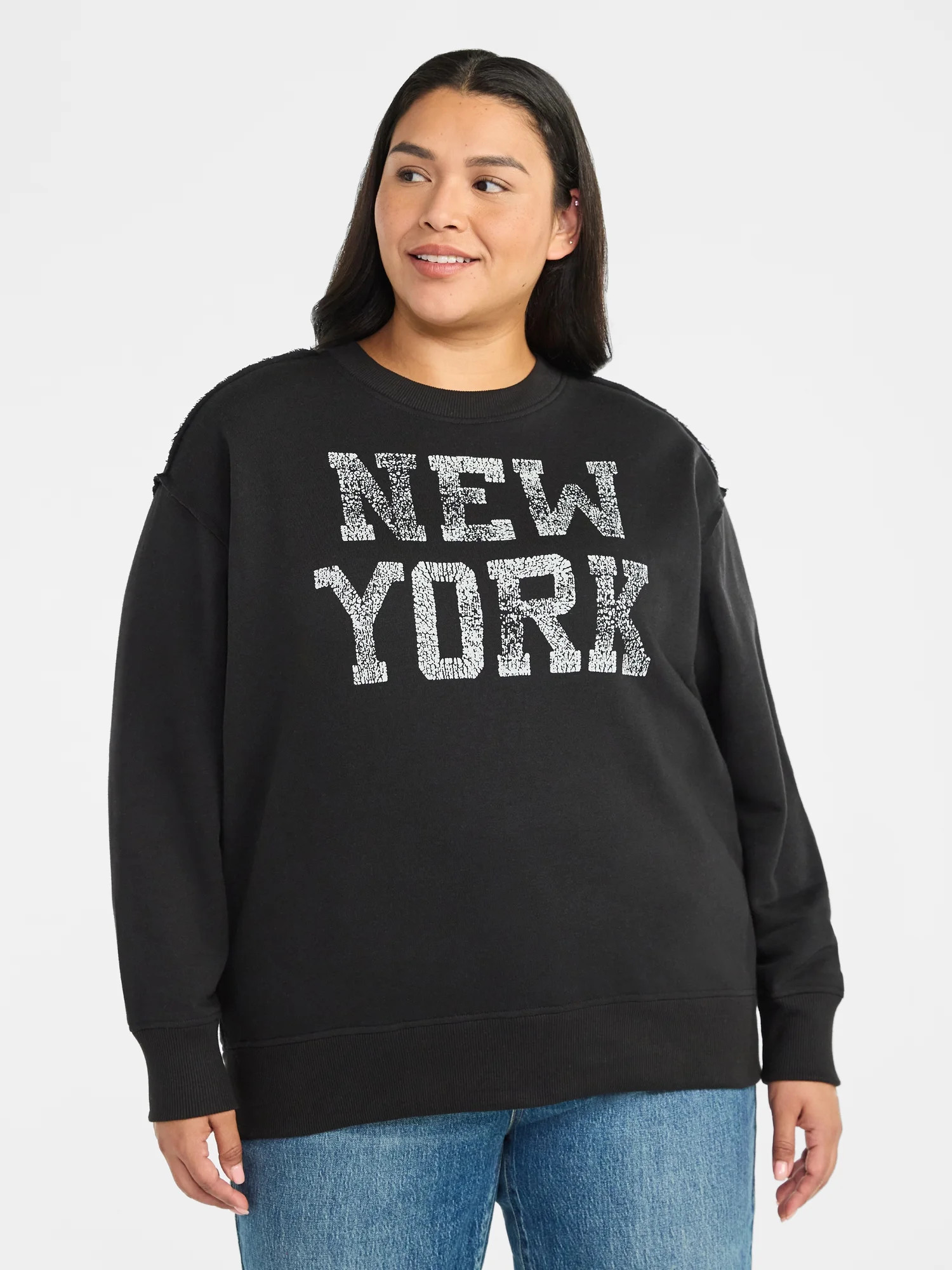 Terra & Sky Women's Plus Size New York Graphic Sweatshirt with Long Sleeves, Sizes 0X-5X | Walmart (US)