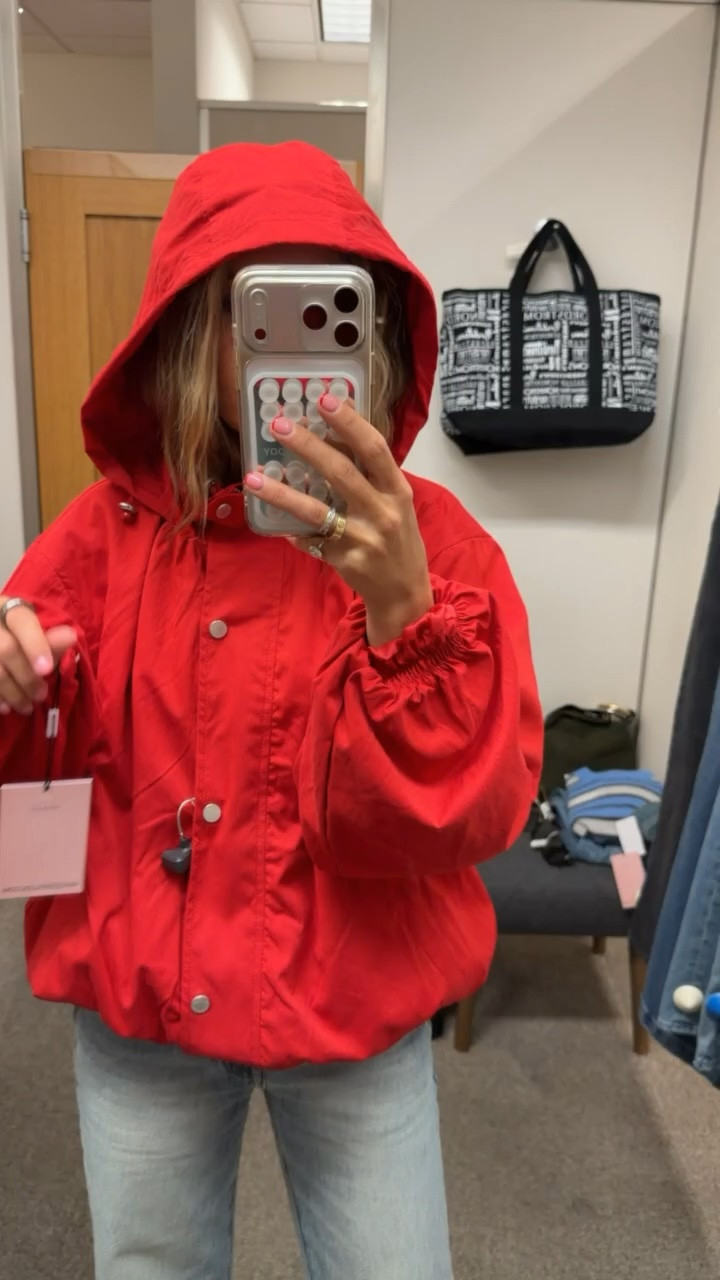 Nsale, nordstrom sale, anniversary sale, summer sale, rain jacket, red, sports mom, windbreaker

#LTKSaleAlert #LTKootd #LTKmomlife