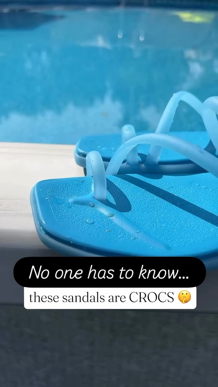 
✨ Make sure you’re following so you don’t miss the DM (it may not show if you’re not following) 🫶🏻

☀️Comfy and still chic!! These Miami Toe Loop sandals are flexible, lightweight, waterproof and don’t slide off!

#crocs #summersandals #comfortfashion #vacationoutfits #minimaliststyle njmoms

#LTKmomlife #LTKSaleAlert