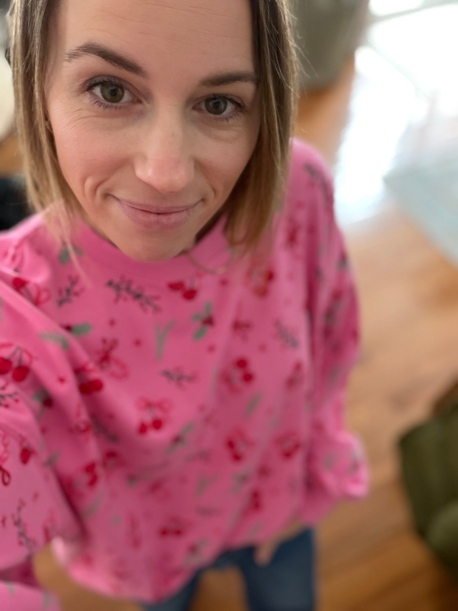 My easy 5 minute makeup look! I love love love these products!

Minimalist: sandstone 
Bronze balm: clay
Highlighter: cava
Blush: Beverly Hills 

#LTKBeauty #LTKFindsUnder50 #LTKselfcare