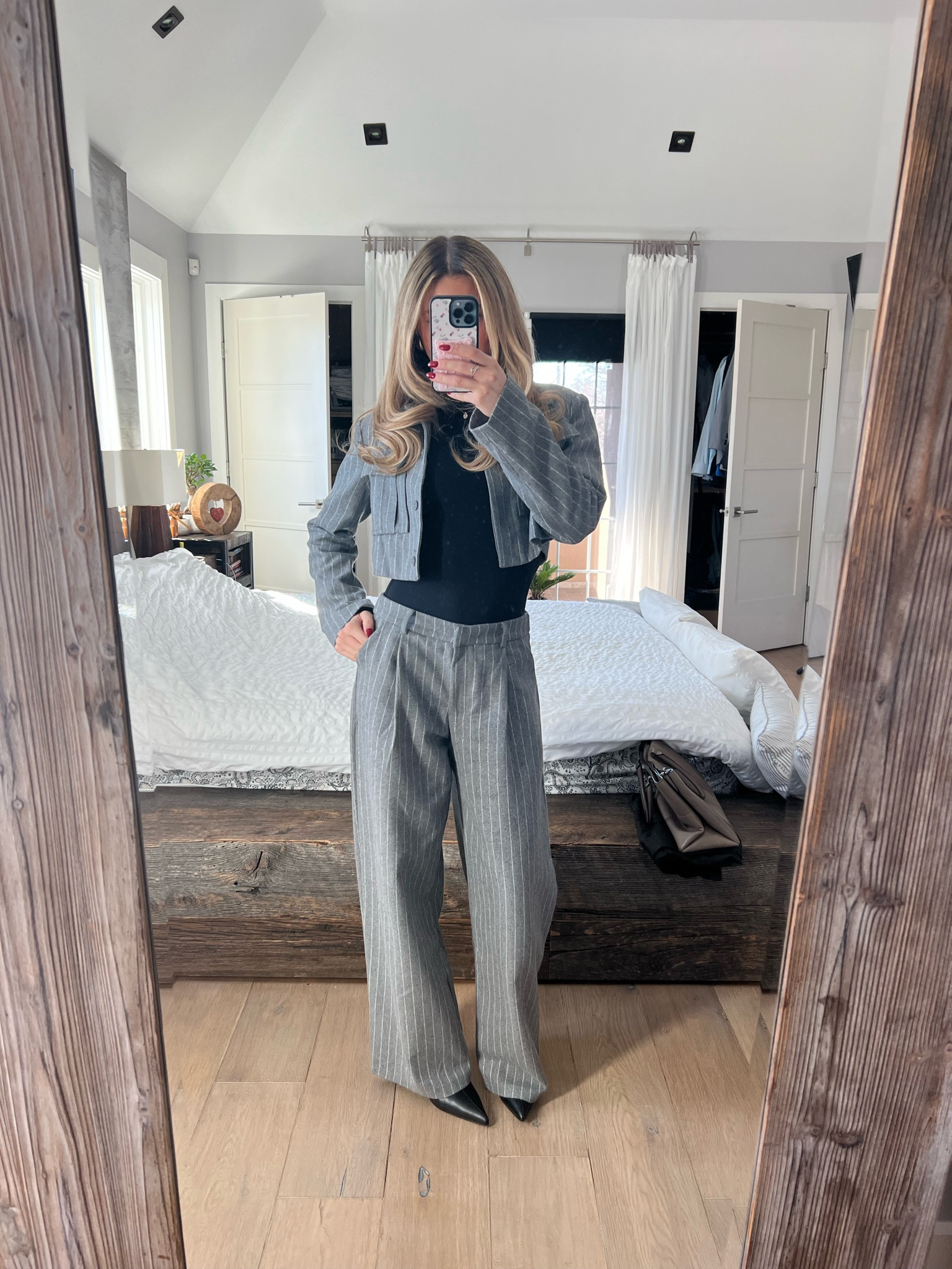 Size 4 top and bottom 

#LTKFindsUnder100 #LTKWorkwear #LTKU