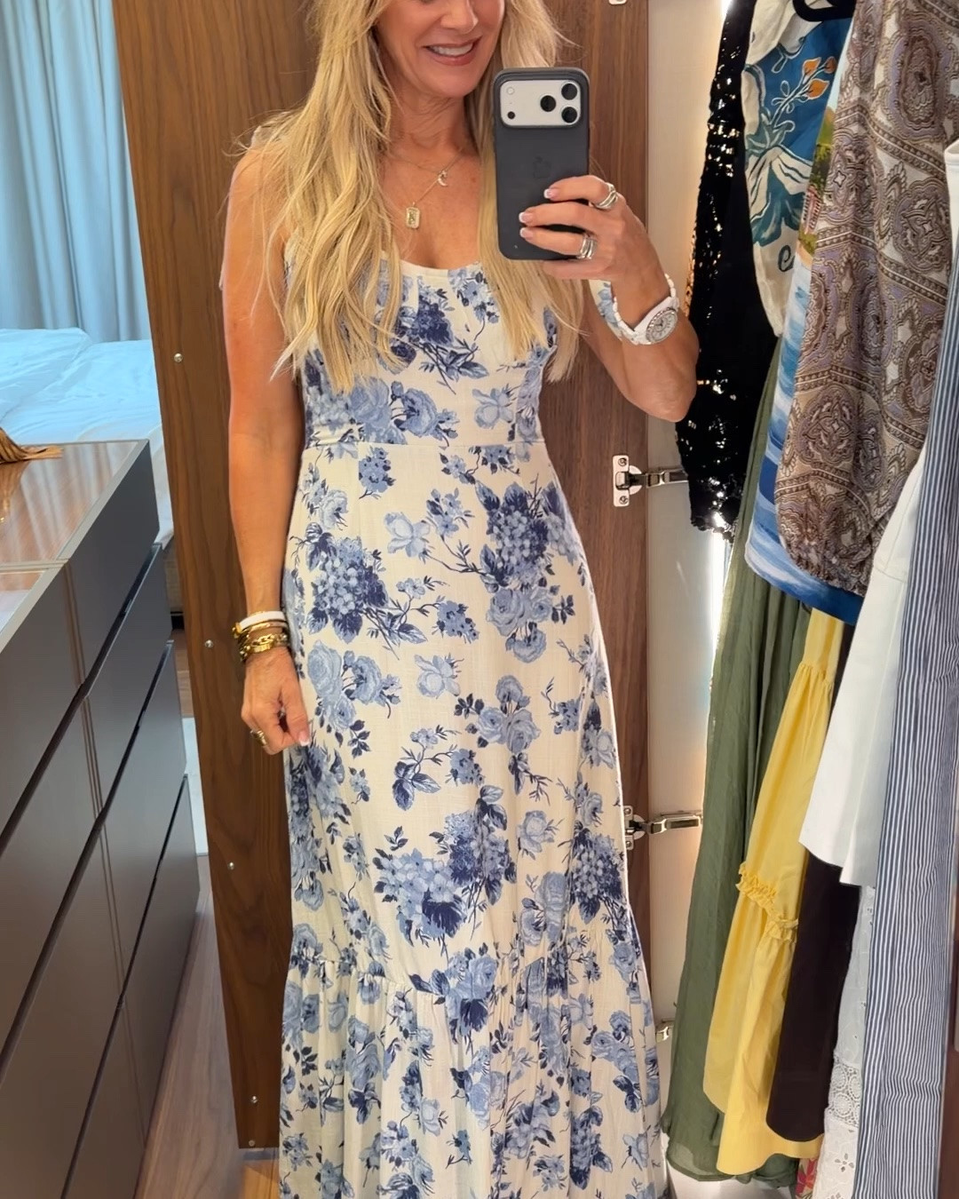 9 outfits I wore in Cannes the first several days. Love all the fashion & beauty in this gorgeous part of the world 💕

#LTKdayinmylife #LTKootd #LTKTravel