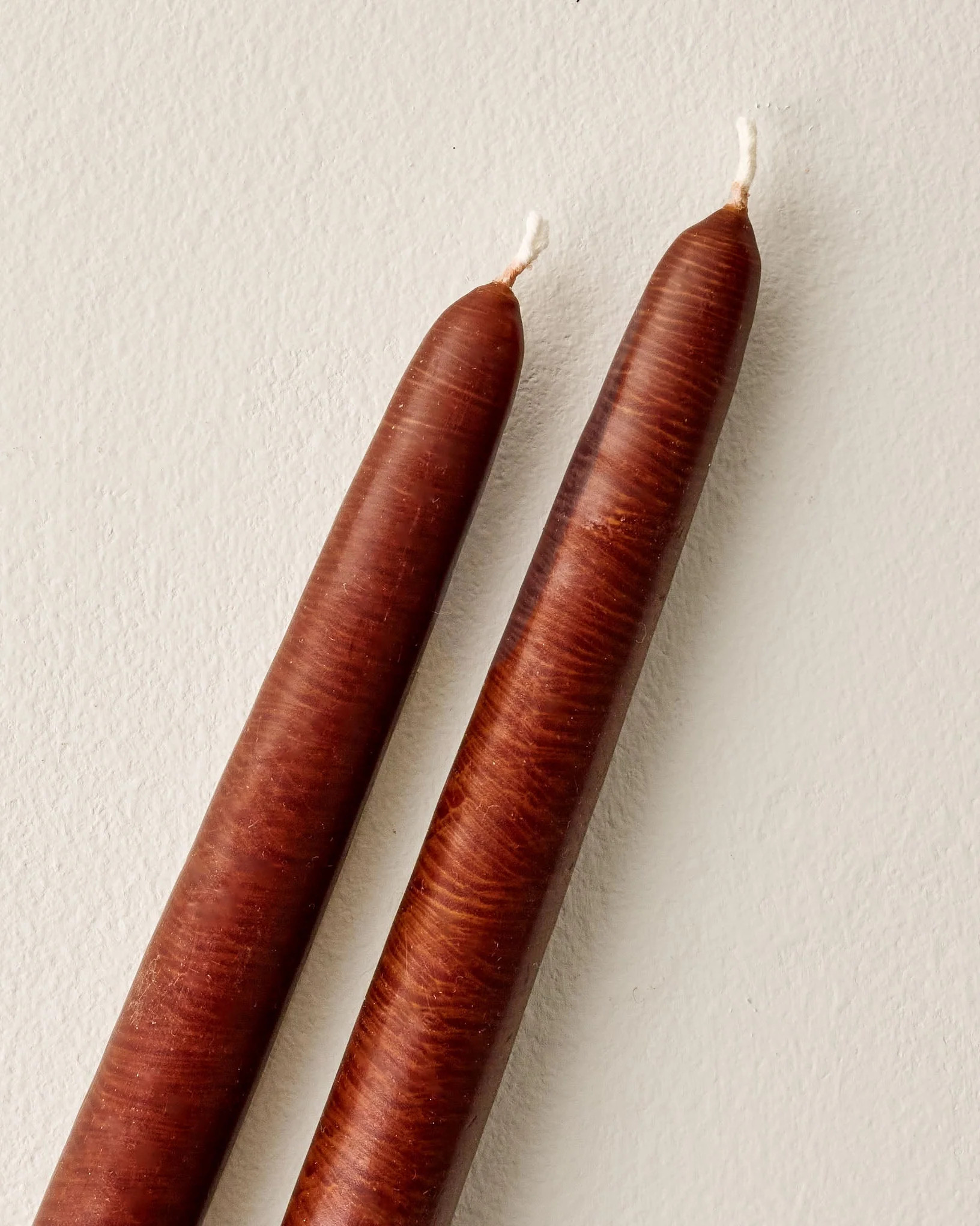 Chestnut Brown Taper | Magnolia