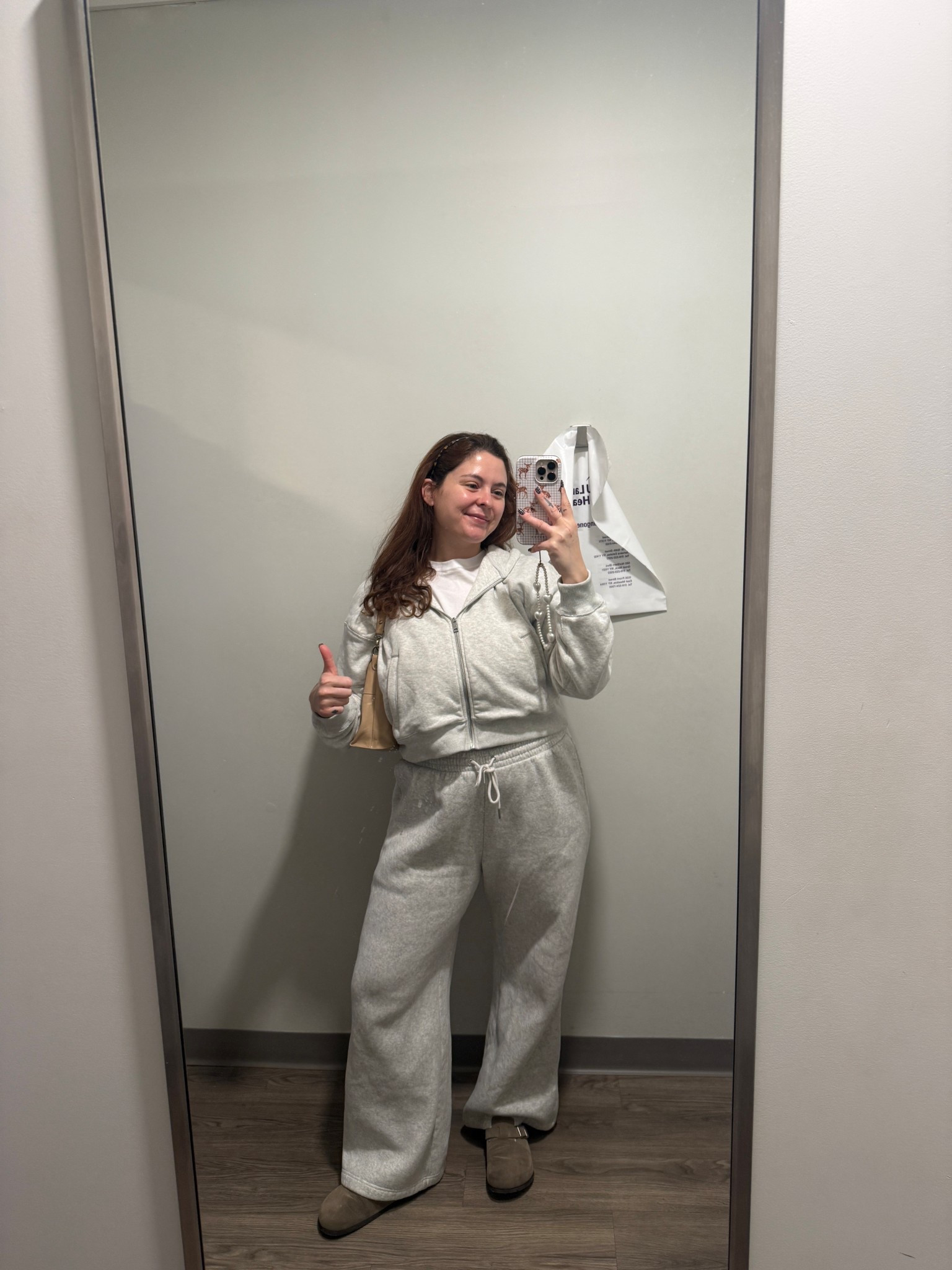 Abercrombie wide leg sweatpants matching cropped hoodie

Target clogs dupe

#LTKMidsize #LTKmorningroutine #LTKmomlife