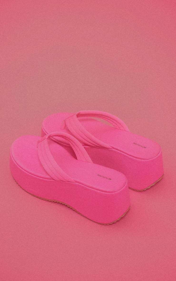 Pink Round Toe Chunky Platform Ribbed Padded Straps Flip Flops | PrettyLittleThing UK