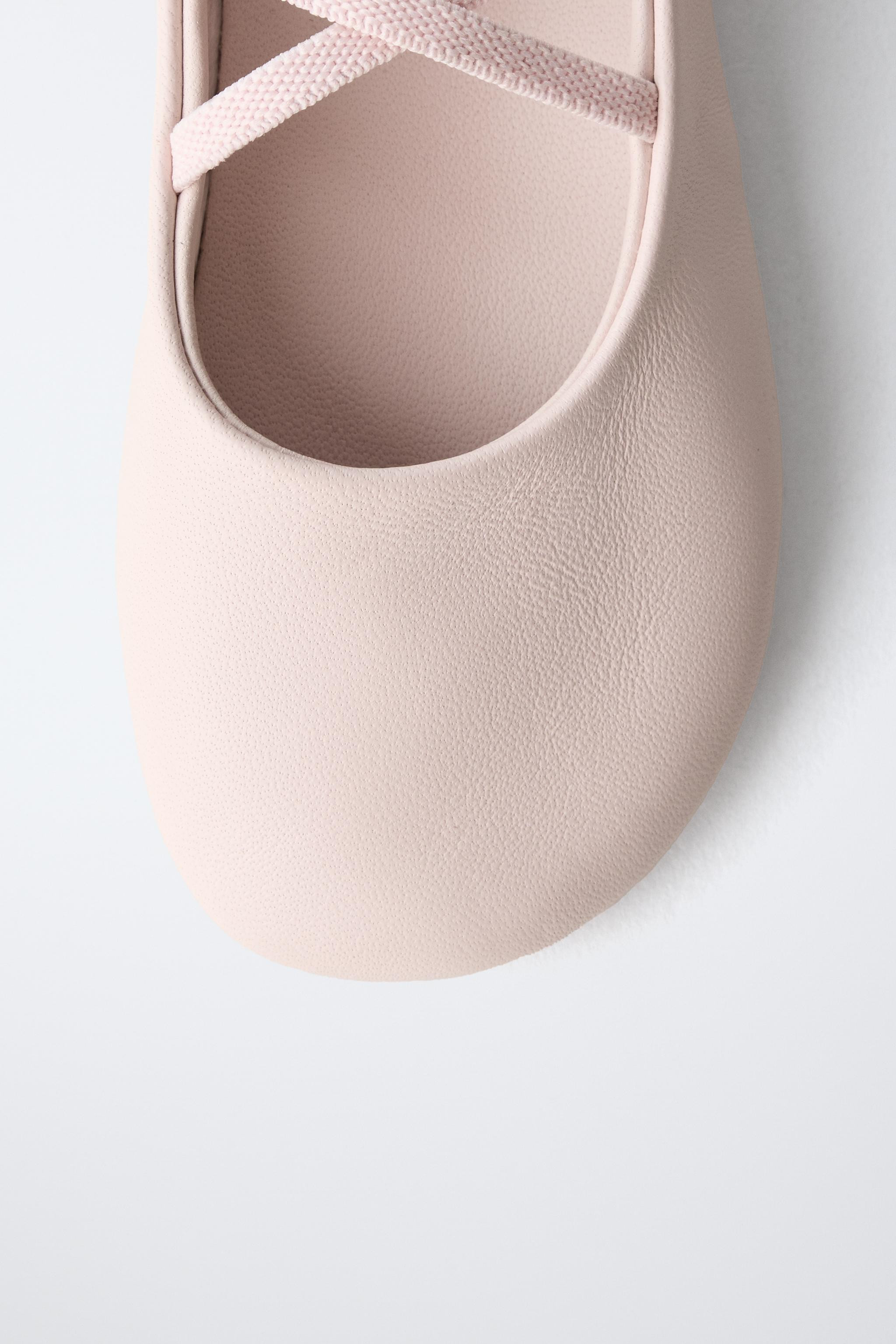 LEATHER BALLET FLATS | Zara US