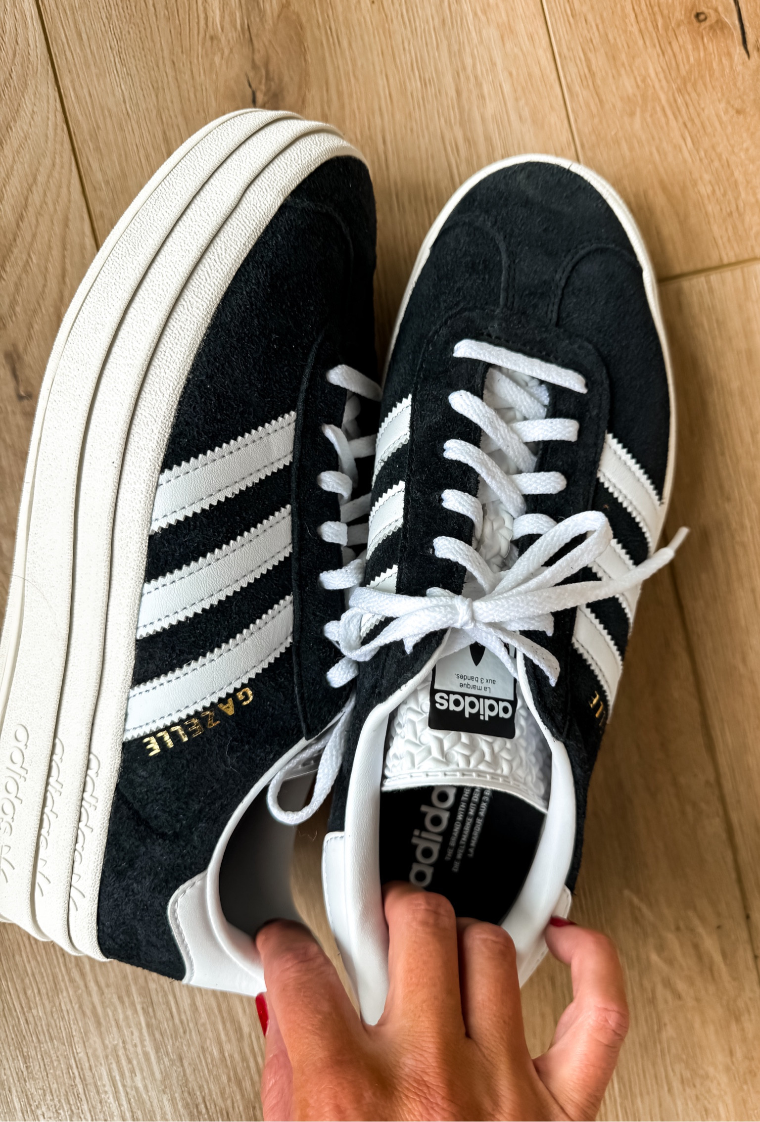 adidas gazelle silver green womens Tnis adidas Gazelle Indoor Alumina Black Bege por R$ 2.299,99 em at 10x