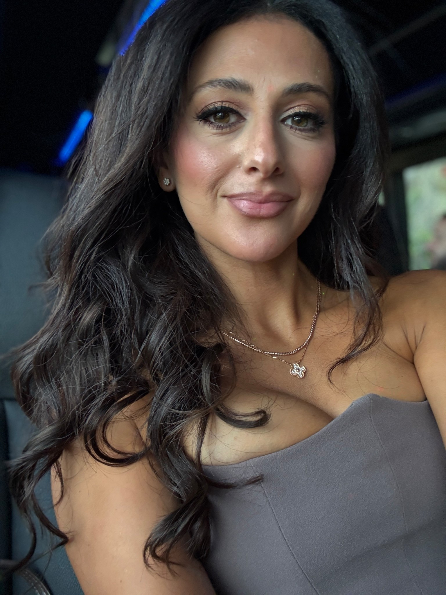 blowout favorites including products and dryer !!!!

#LTKHoliday #LTKBeauty #LTKGiftGuide