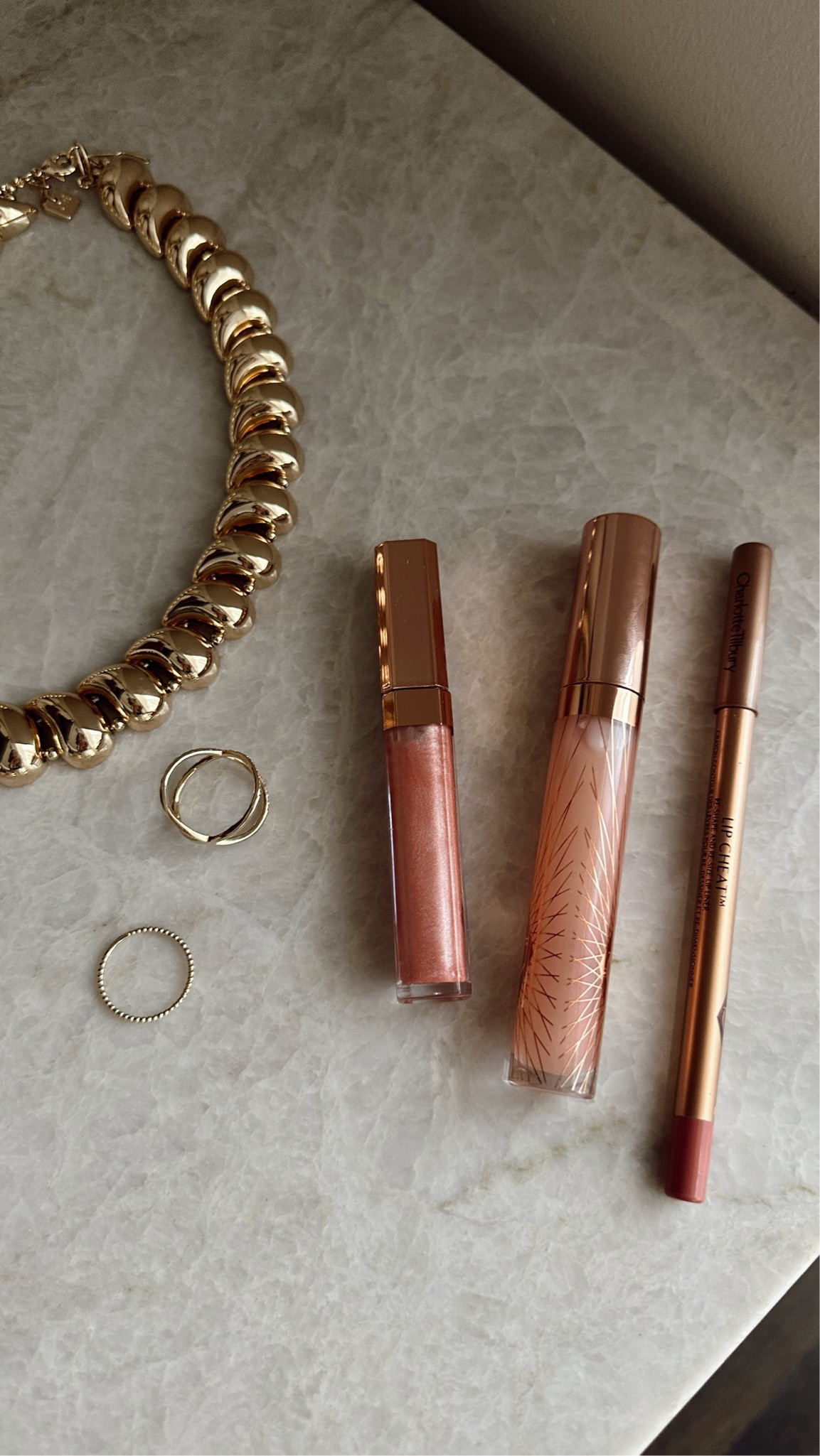 MY CURRENT LIP COMBO✨
My lip combo that I've been loving lately #stylinbyaylin #aylin

#LTKFindsUnder100 #LTKBeauty #LTKStyleTip