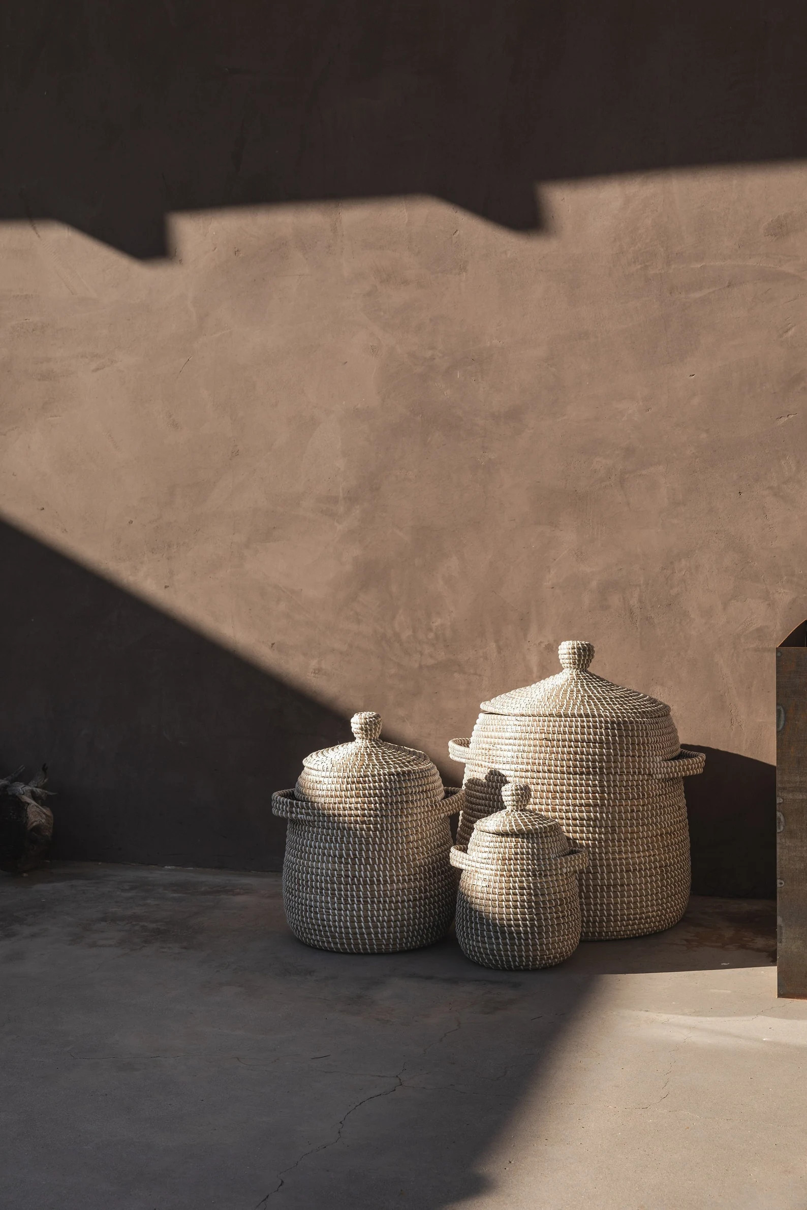 Round Basket With Lid and Handles  Storage & Laundry Hamper  - Etsy | Etsy (US)