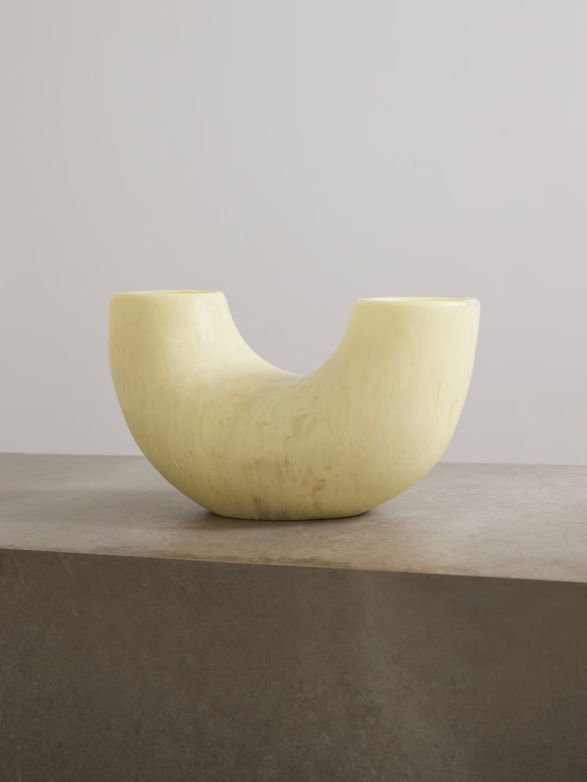 Horn large resin vase | NET-A-PORTER (UK & EU)