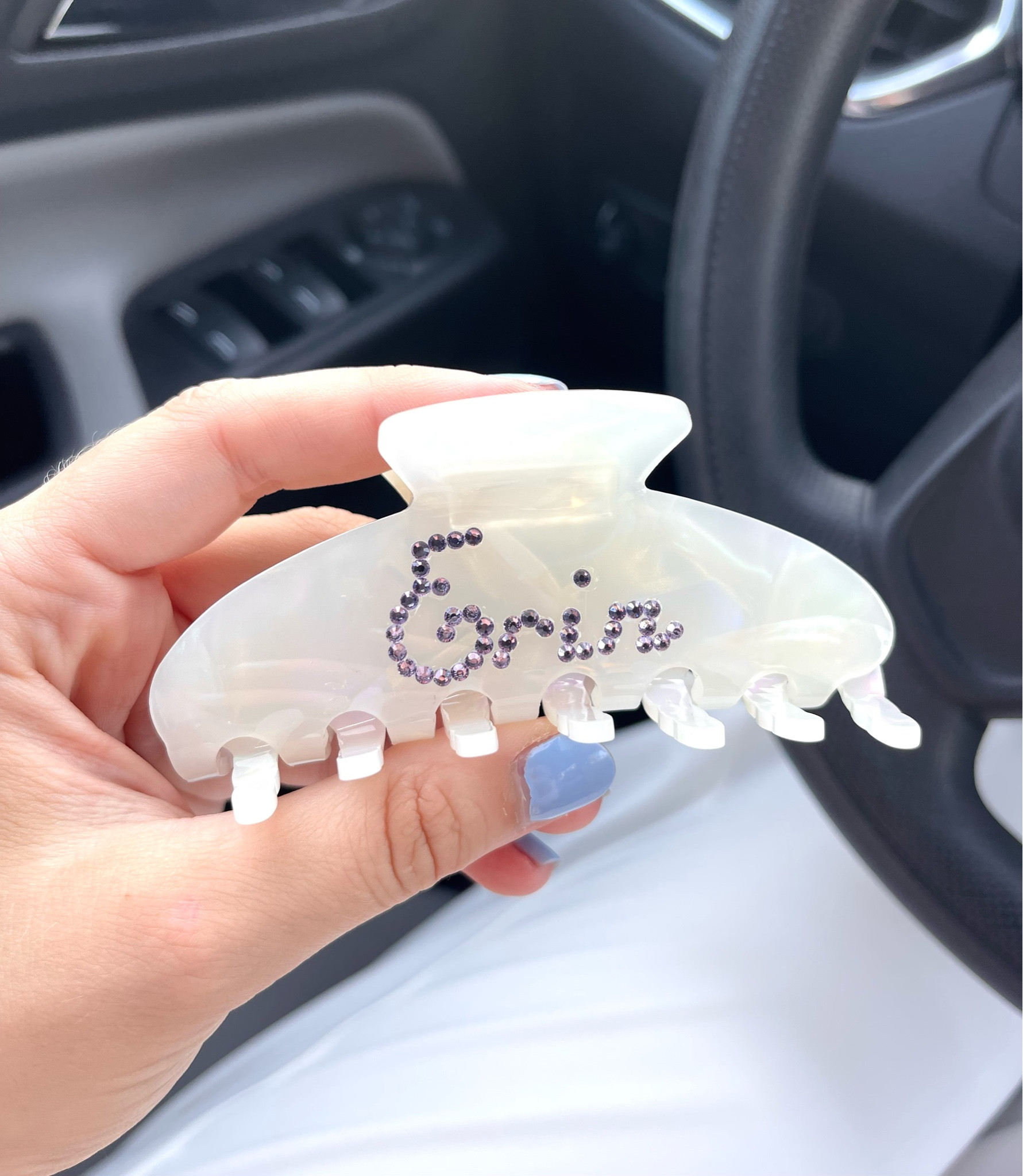 Custom hair clip! Mine is from Emi-Jay but so many good dupes out there!




Etsy
Emi jay
Hair clip
Custom hair clip
Personalized hair clip
Bridesmaid gift
Personalized gift
Custom gift
Gifts for her
Gift for her
Cute hair clip
Hair accessories



#LTKBeauty #LTKStyleTip #LTKFindsUnder50